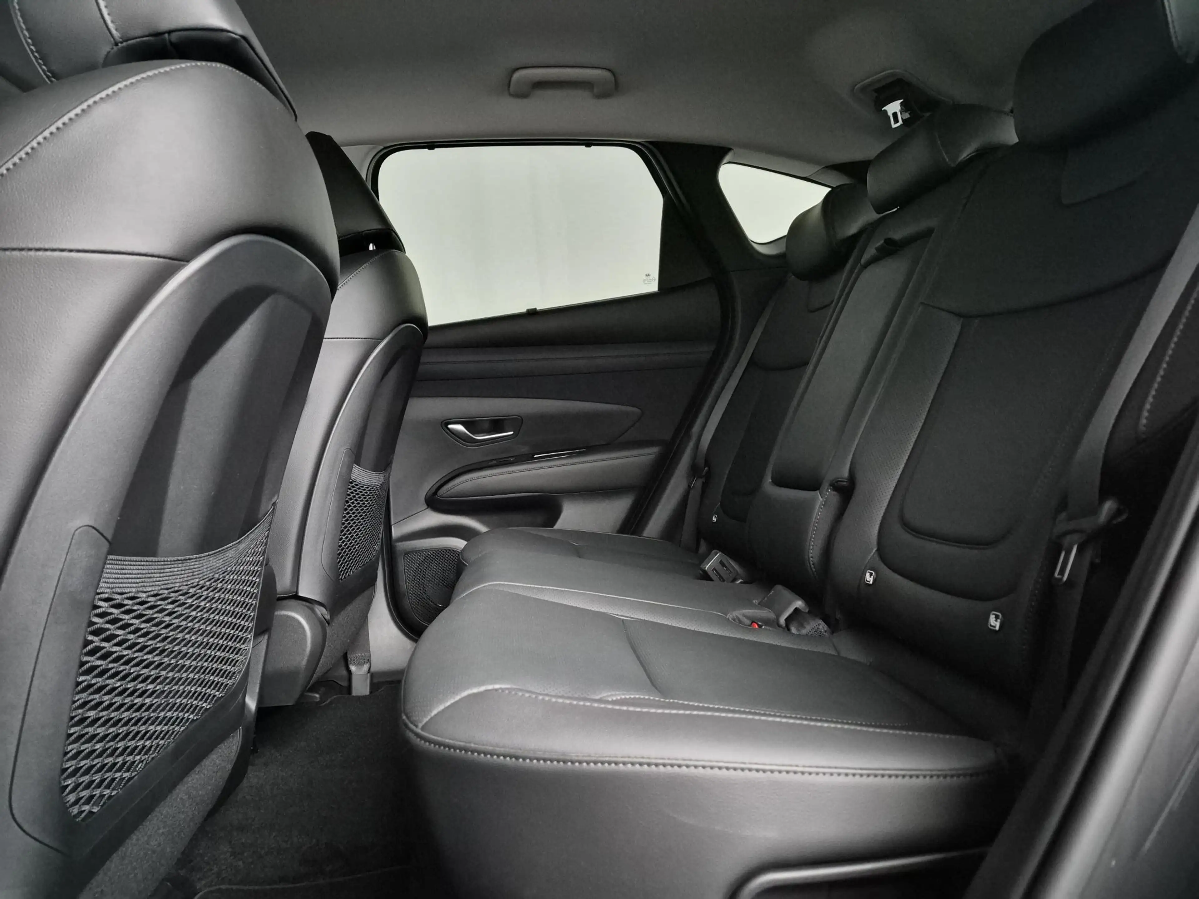 Hyundai TUCSON 1.6 T-GDI PHEV Premium 4WD — photo 19