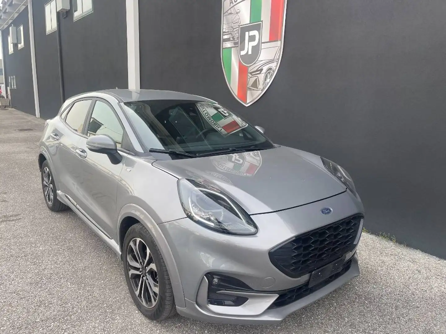 Ford Puma 1.0 ecoboost h ST-Line s&s 125cv Silber - 2