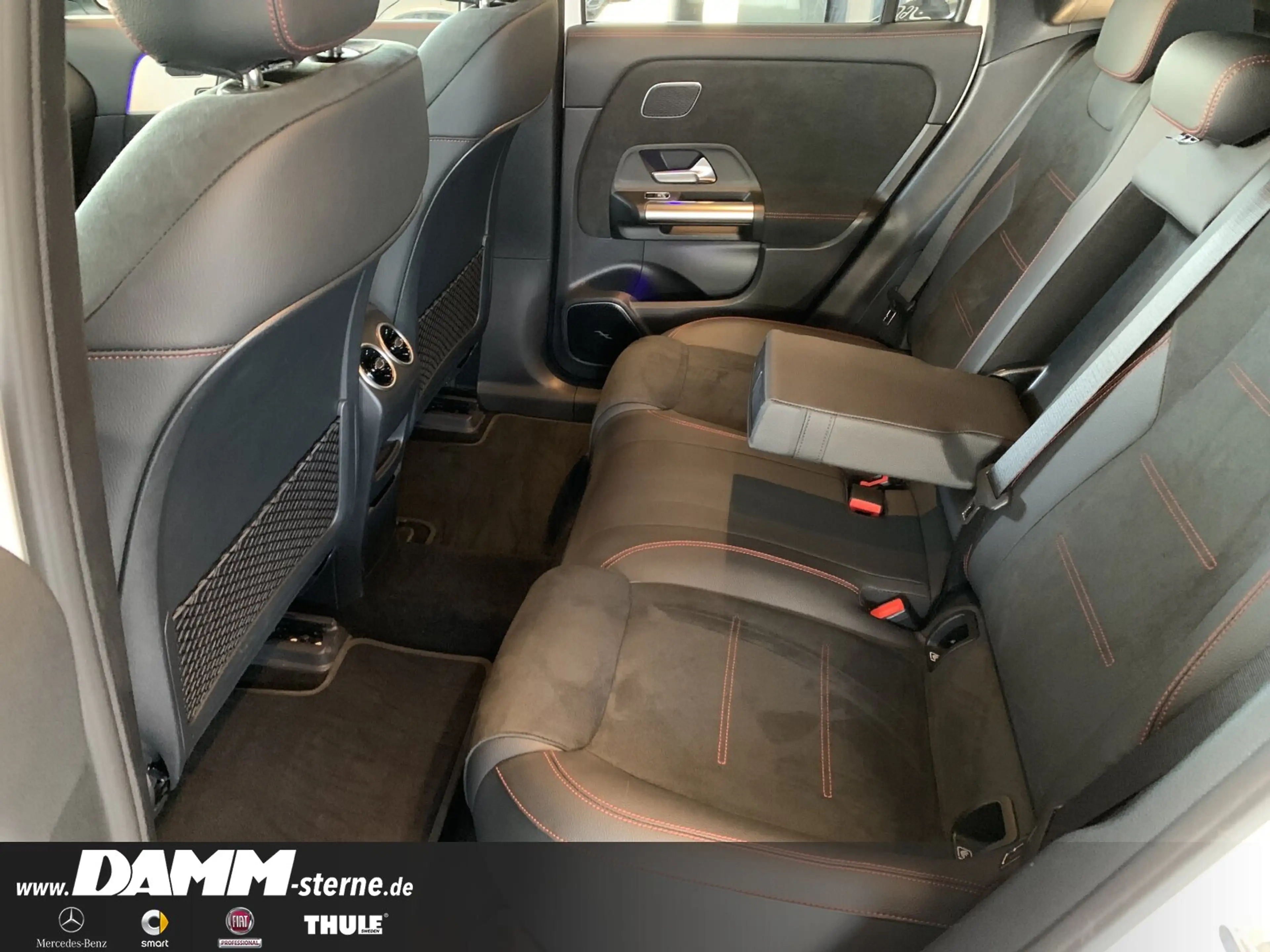 Mercedes-Benz EQA 300 EQA 300 4M AMG Premium/FAP/AHK/HUD/60 M GA +Flex — photo 13