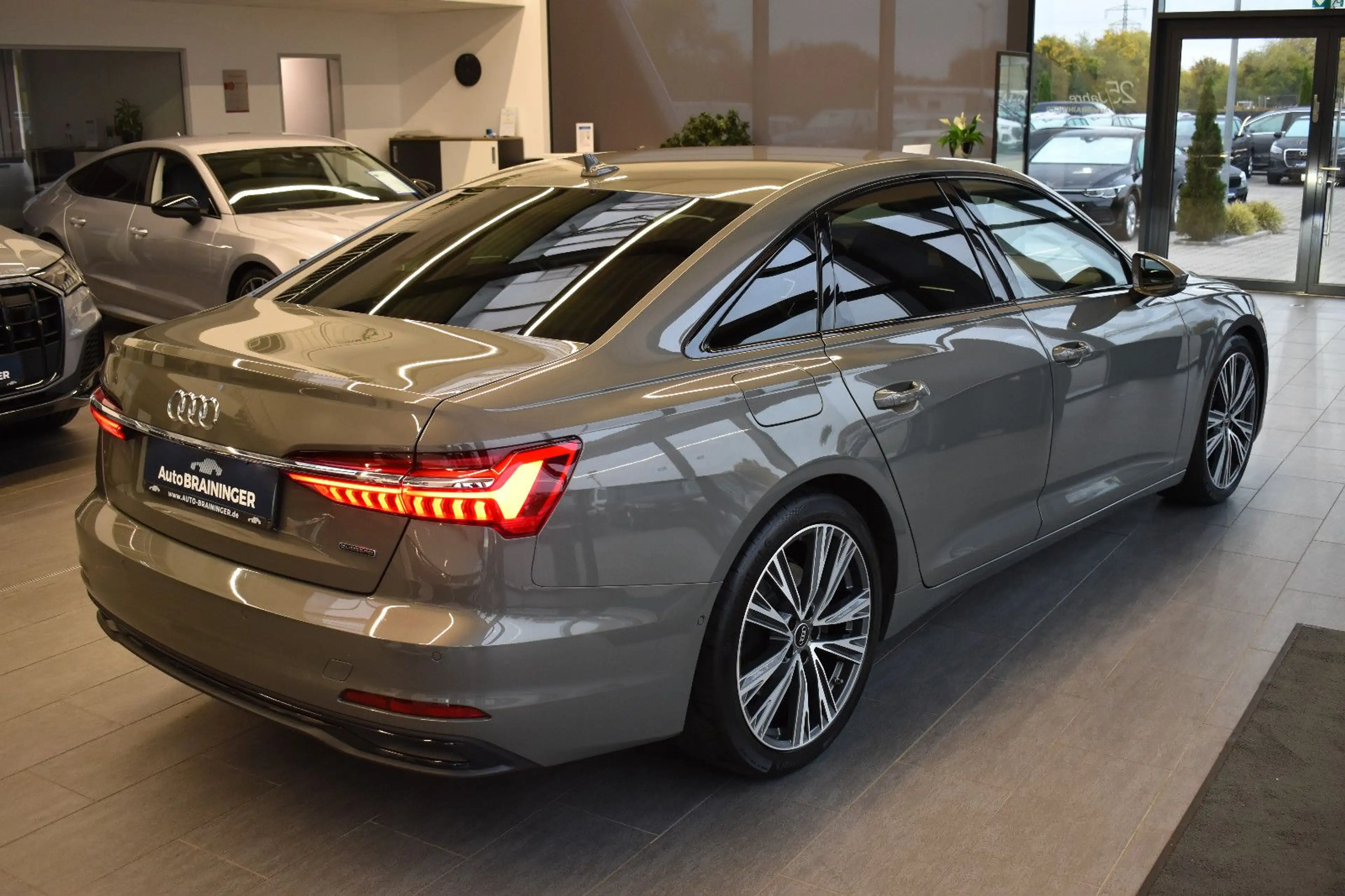 Audi A6 Limo 45TDI quattro tiptr. MatrixHD~20" — photo 2