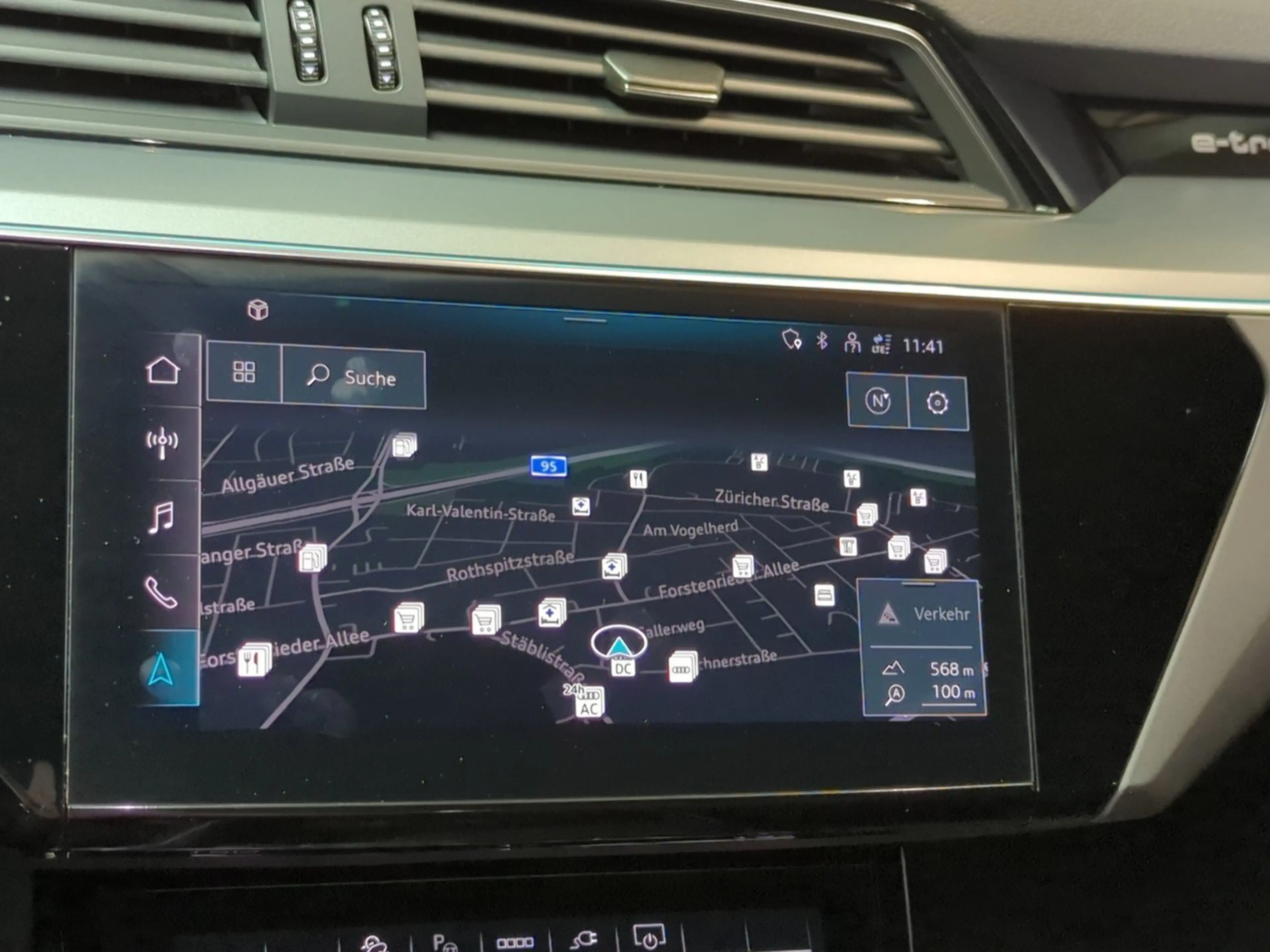 Audi Q8 e-tron Q8 50 e-tron quat advanced MATRIX LUFTFED NAVI — photo 13