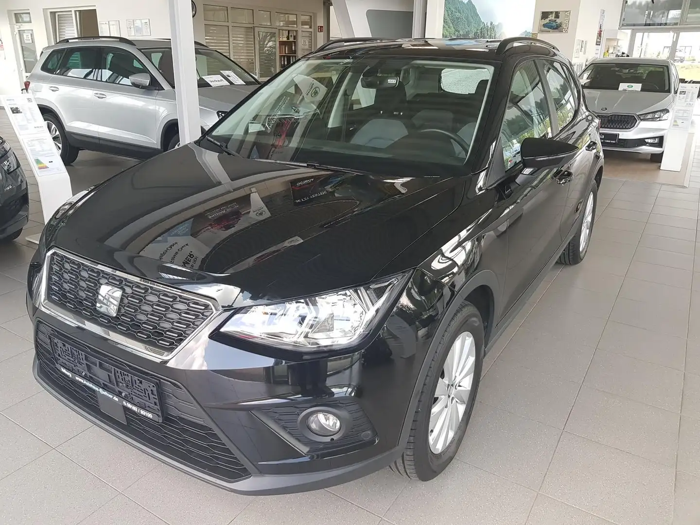 SEAT Arona Style TSI Navi Kamera PDC SmartLink Noir - 1