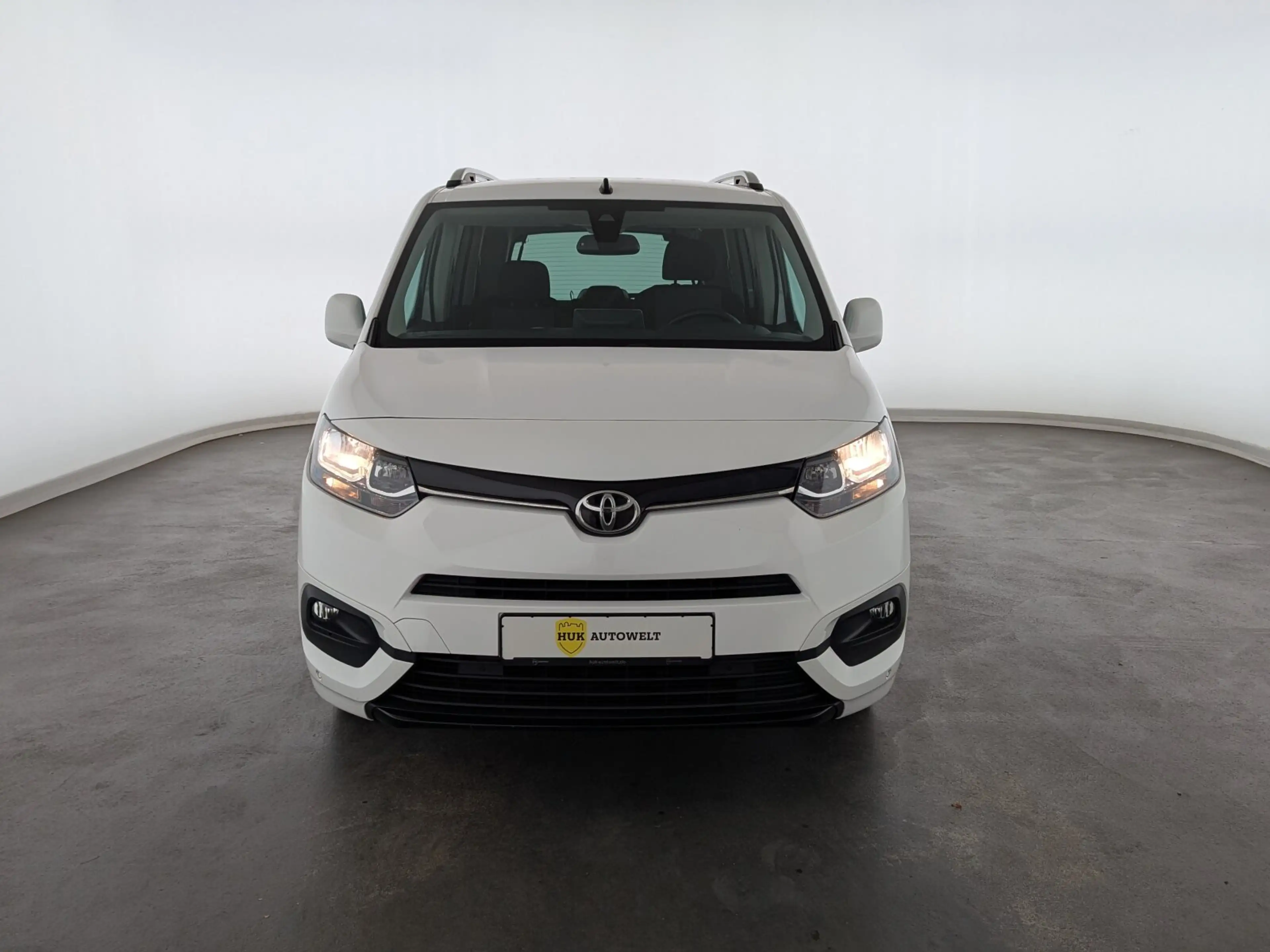 Toyota Proace City Proace City Verso 1.2 L1 Team D NAVI+SHZ+RFK+ — photo 2