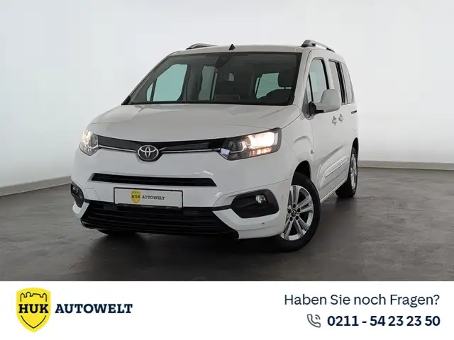 Toyota Proace City Verso 1.2 L1 Team D NAVI+SHZ+RFK+ Klima/Tempomat/L R Sensor/Dachrel./NSW/Audiobedienung am Lenkrad/Komfortsitze