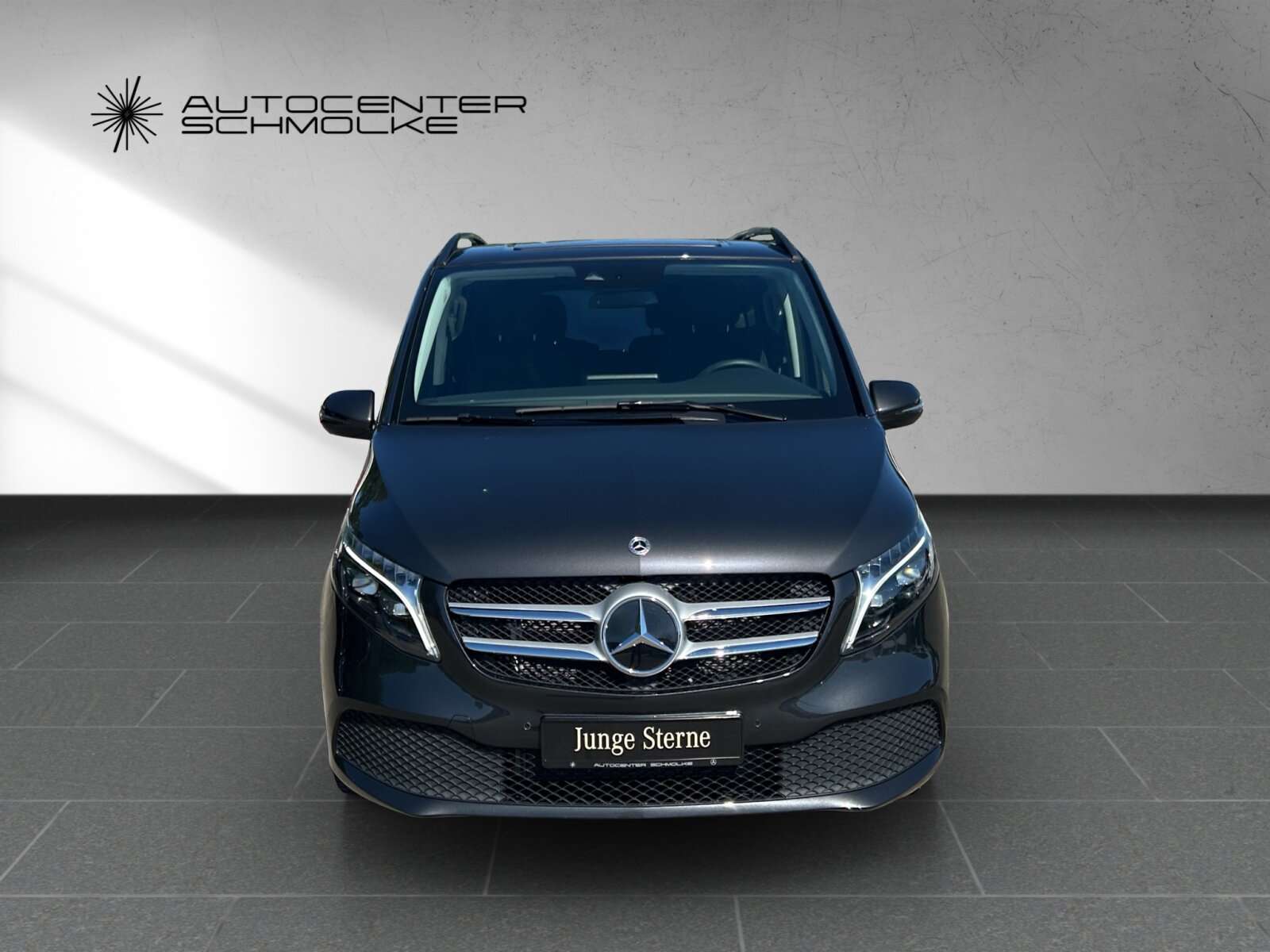 Mercedes-Benz V 220