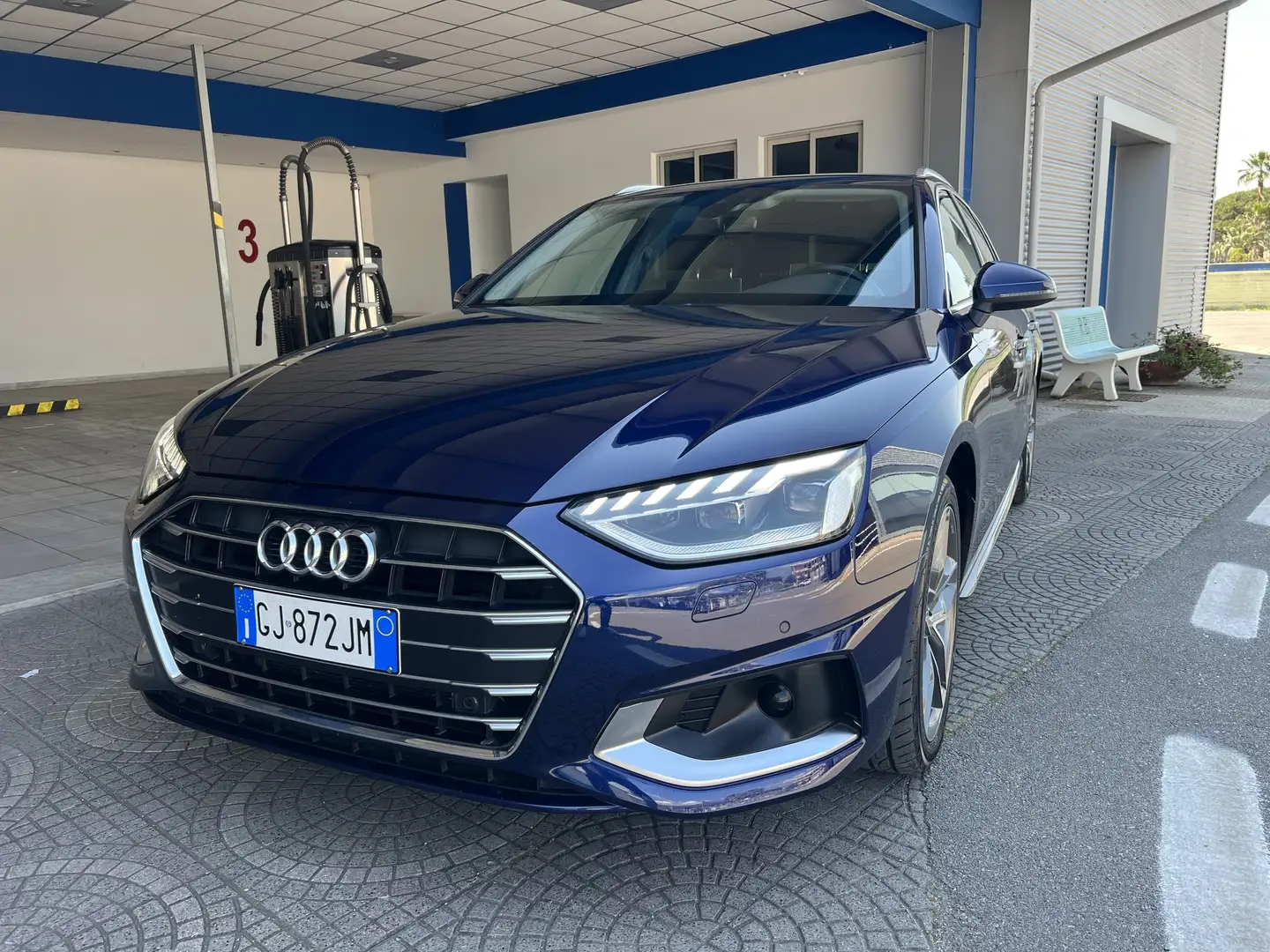 Audi A4 Avant 35 2.0 tdi mhev Business Advanced 163cv s-tr - 1