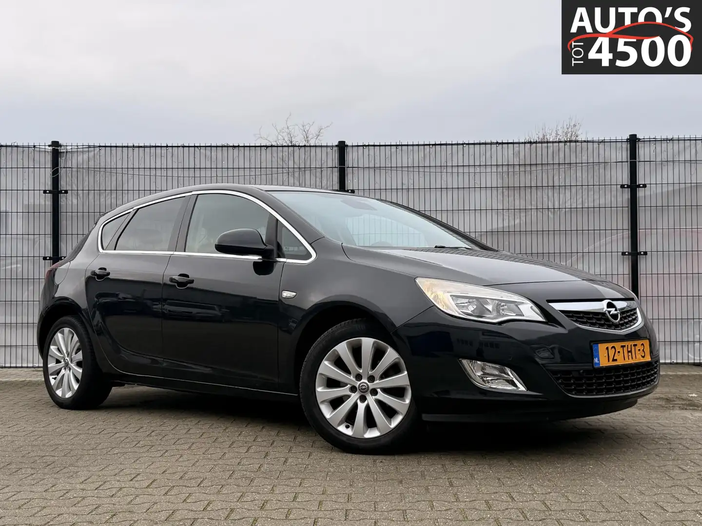 Opel Astra 1.4 Turbo Cosmo Trekhaak! Sportstoelen! Noir - 1