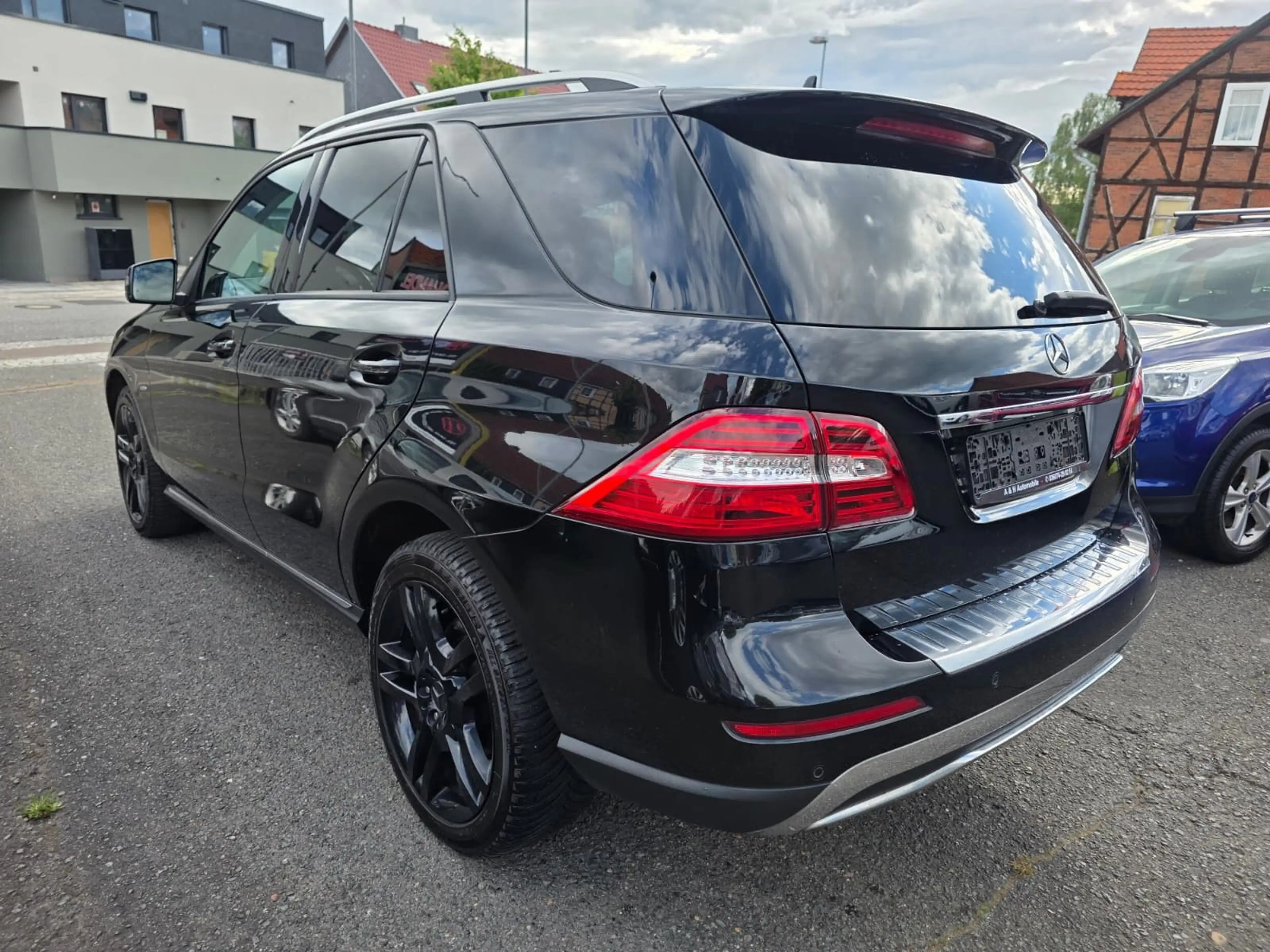 Mercedes-Benz ML 350 CDI BlueTec 4MATIC EURO6 R-KAMERA — photo 6