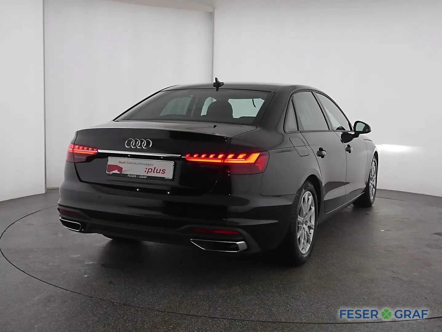 Audi A4 Limousine 40 TFSI S tronic LED / B&O / Ambiente / Schwarz - 2