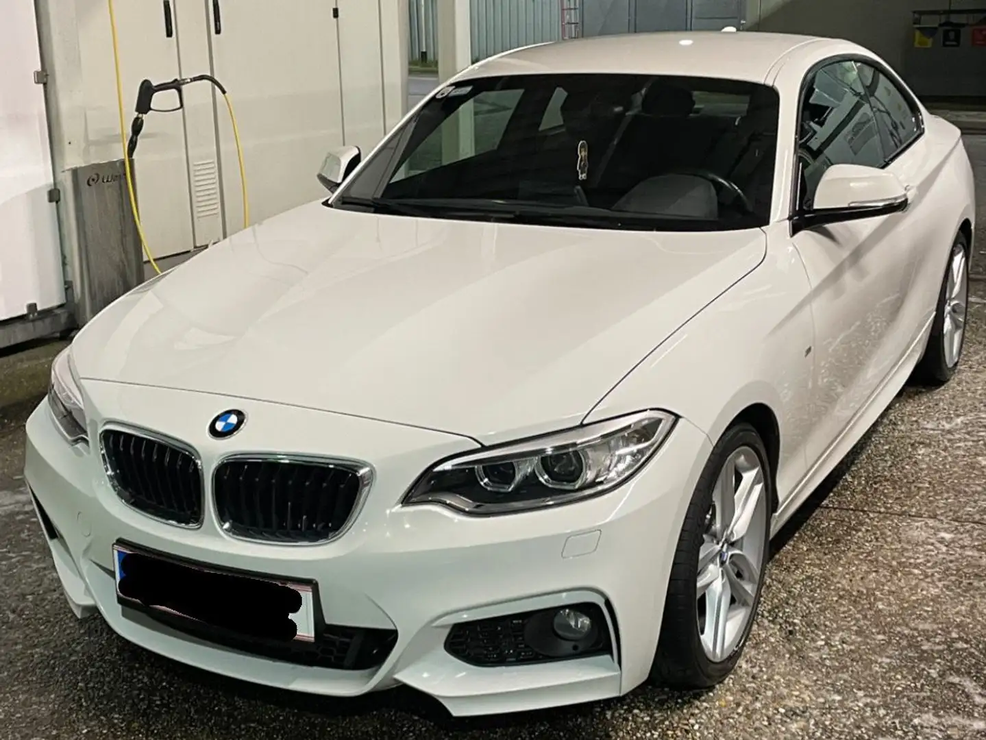 BMW 220 220d Coupé M Sport M Sport Weiß - 1