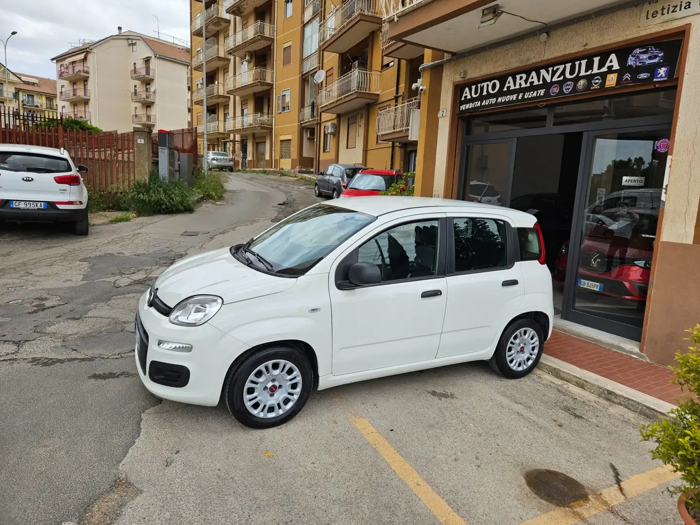 Fiat Panda Panda 1.0 FireFly S&S Hybrid City Life Blanc - 1