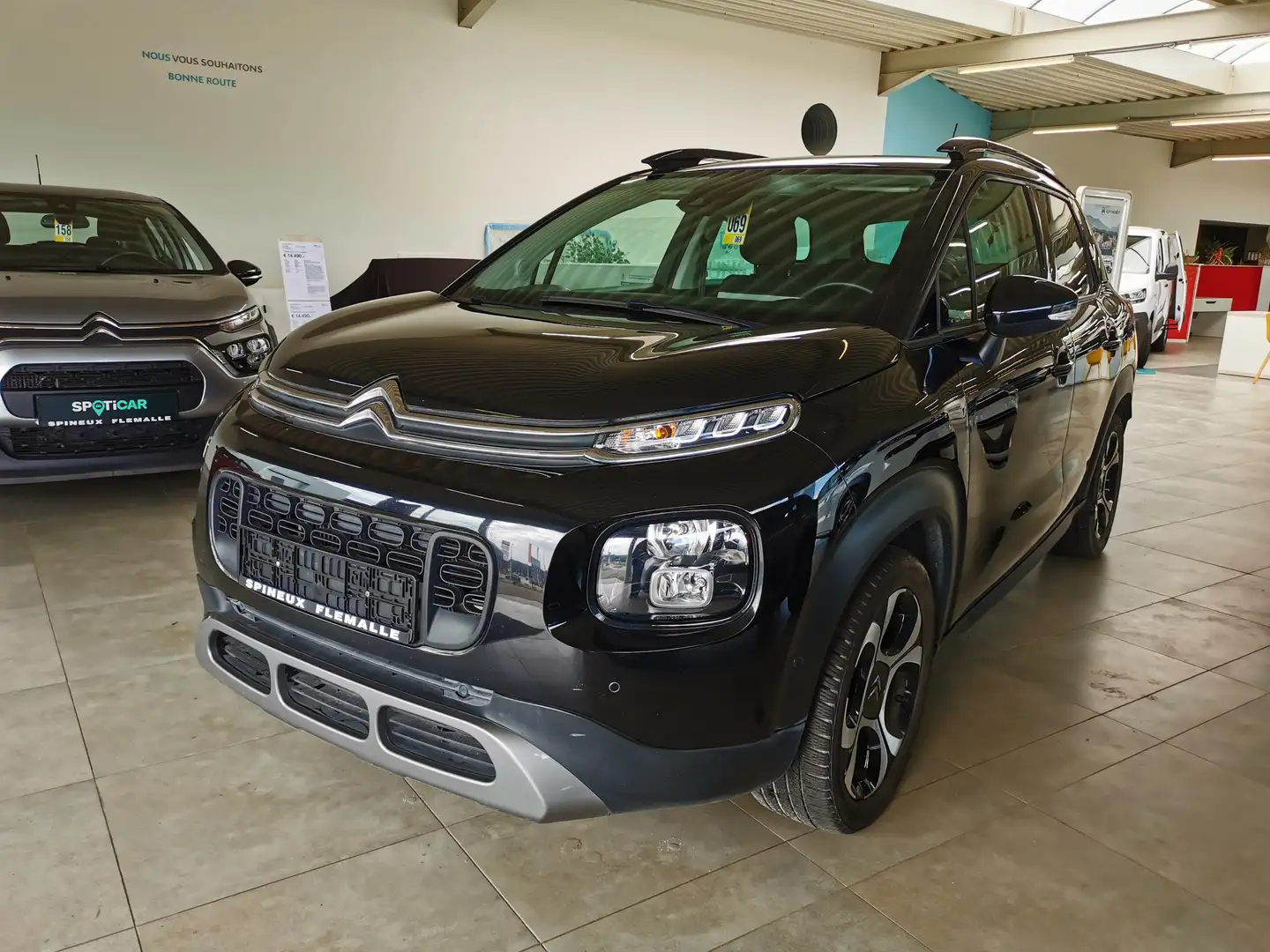 Citroen C3 Aircross 1.2 Turbo Business GPS S Noir - 1