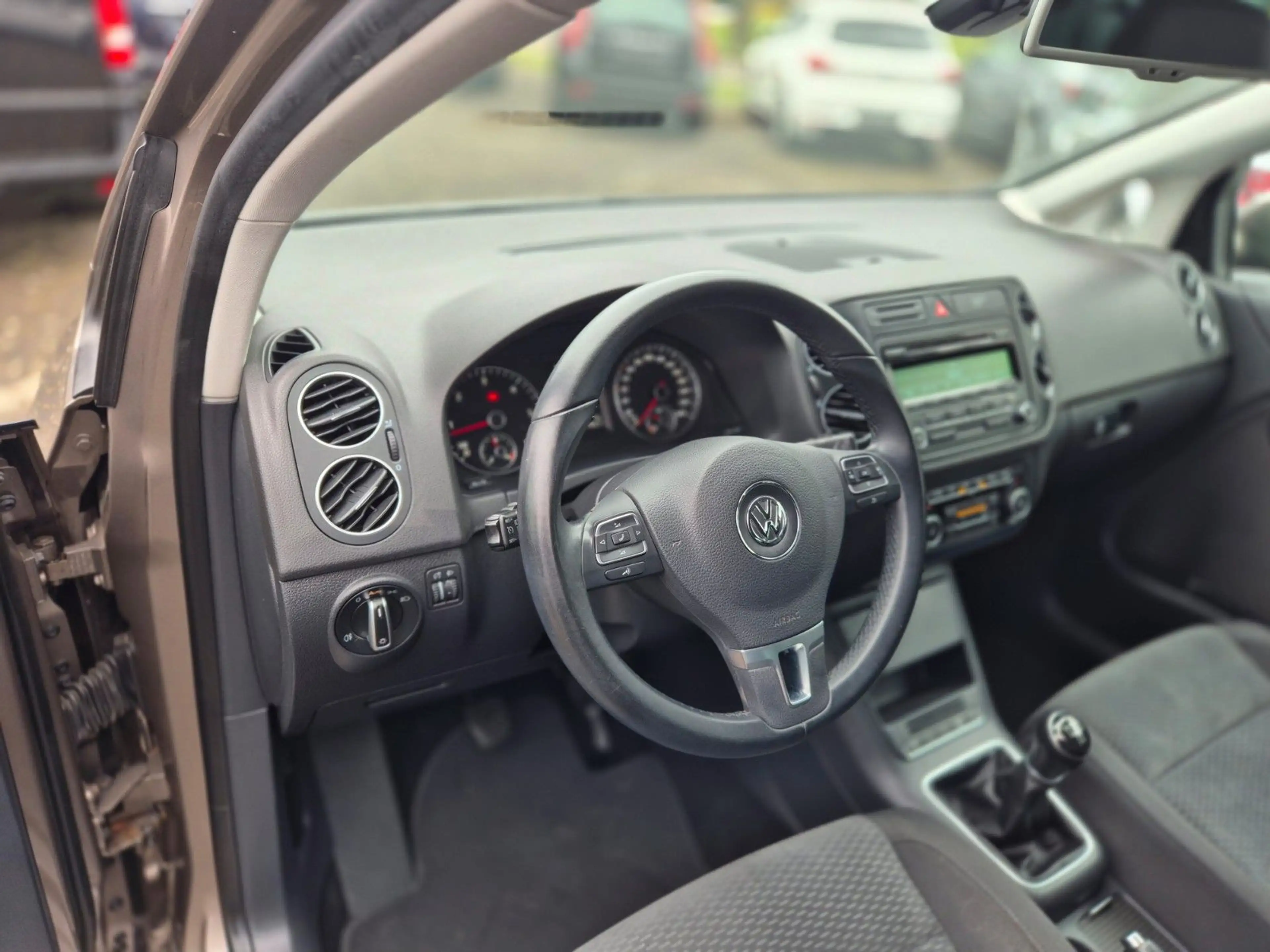 Volkswagen Golf Plus TDI 105KM 1Hd PDC SHZ AHK Zahnriemen N — photo 11