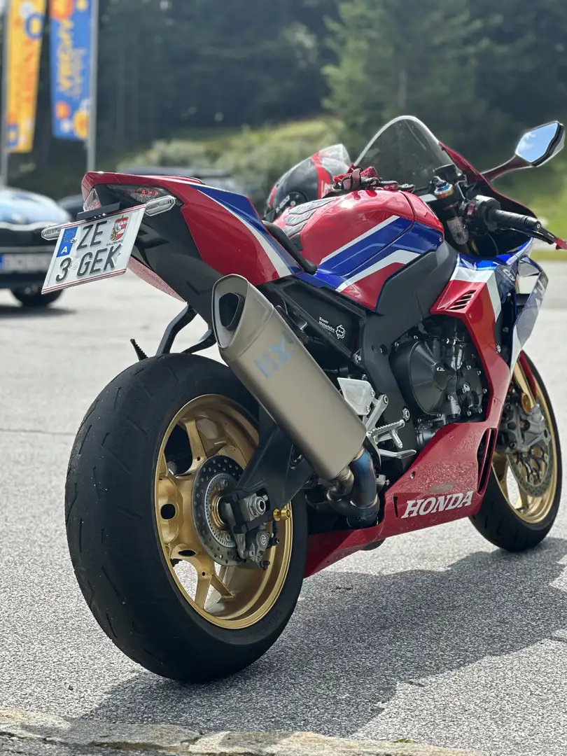 Honda CBR 1000 rr-r sp tricolore - 1