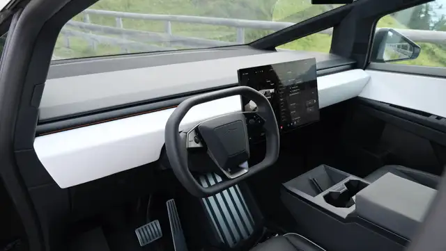 Tesla Cybertruck Cyberbeast neu 2026. Preis inkl. EU Zulassung Ansicht 9