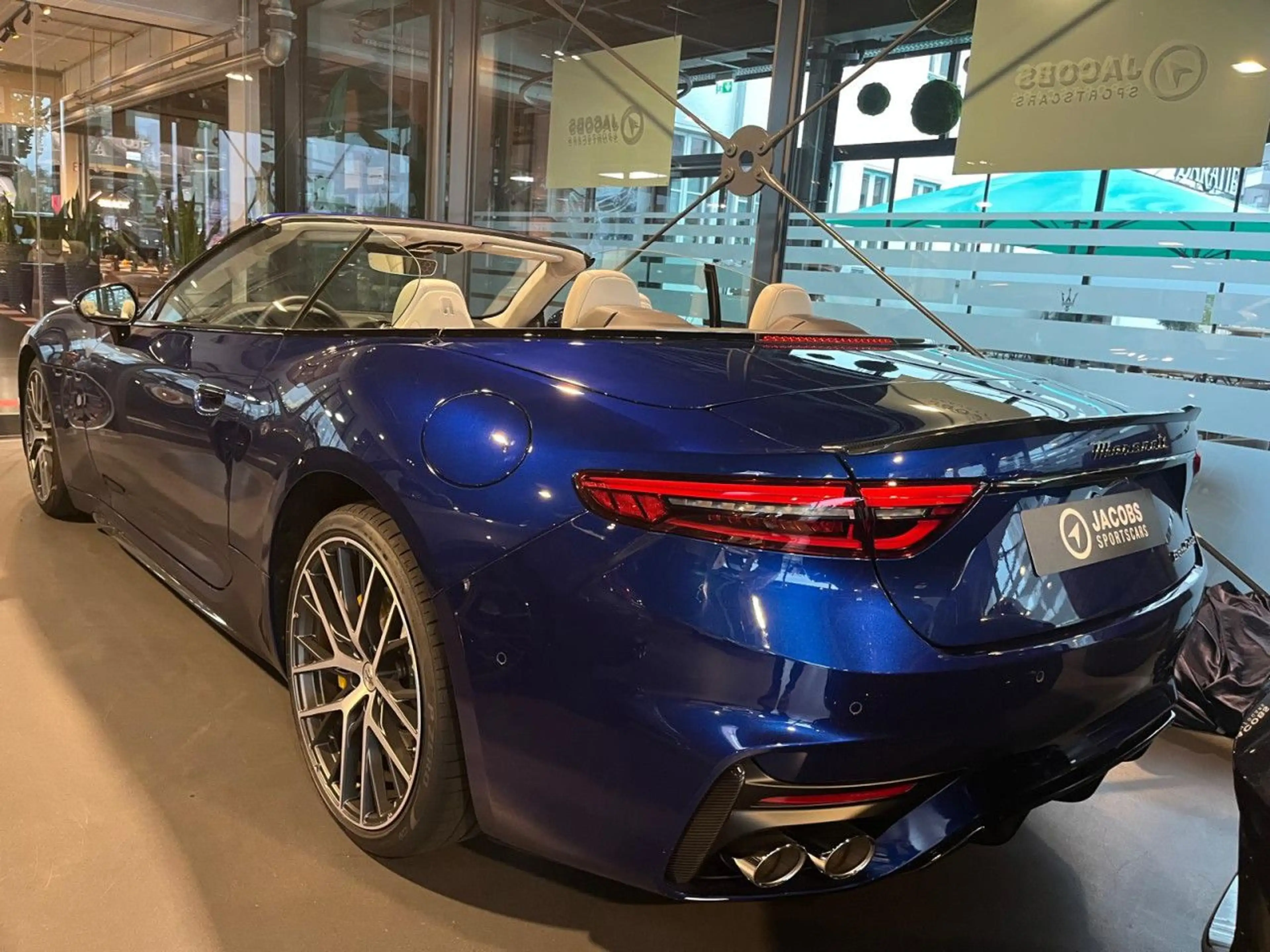 Maserati GranCabrio Trofeo+FUORISERIE+UPE 238.150,- — photo 5