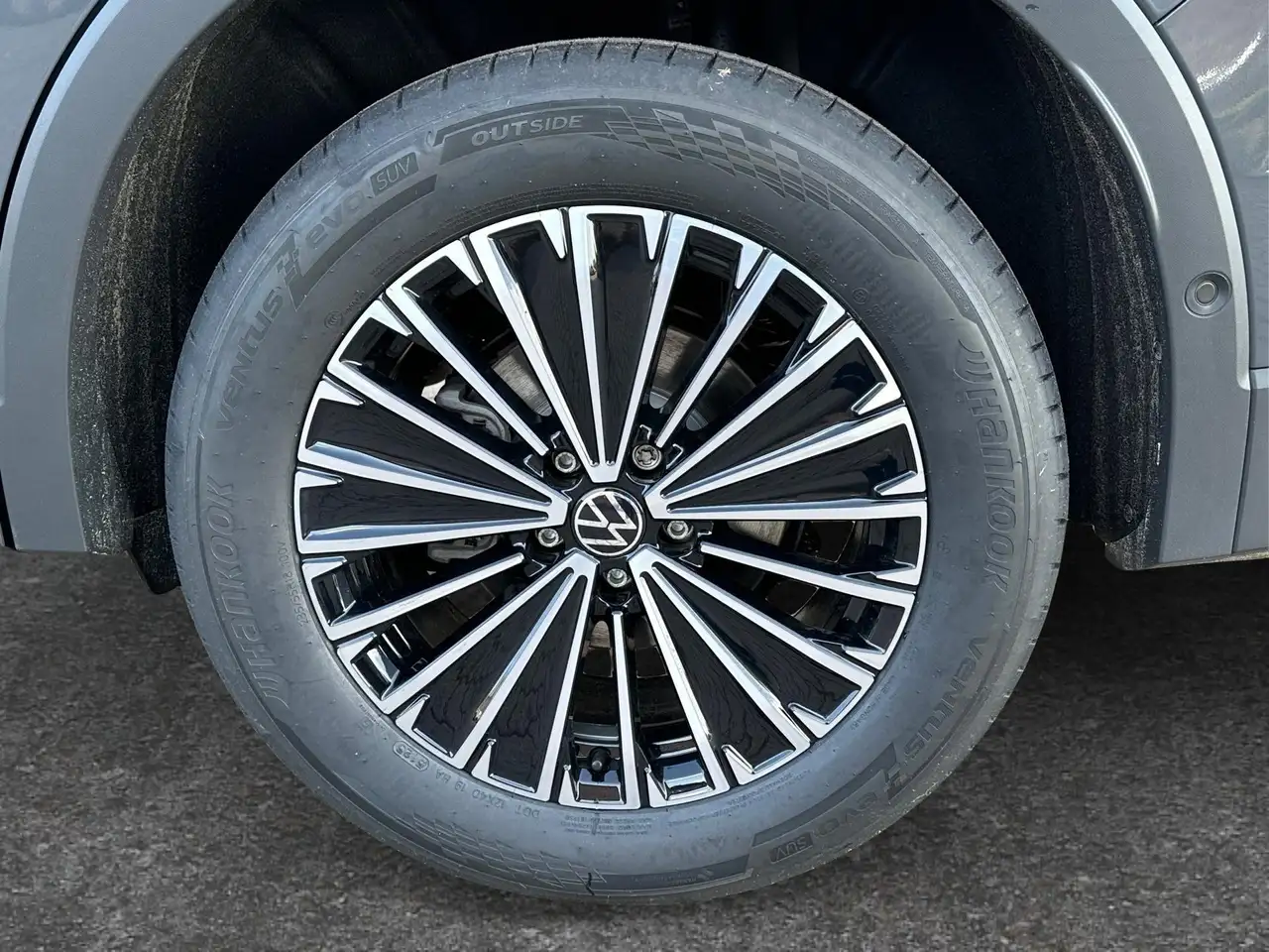 Volkswagen Tiguan Prime (Life+) AHK+LED+ACC+KAMERA+el.HECKKL.+SHZ... 12