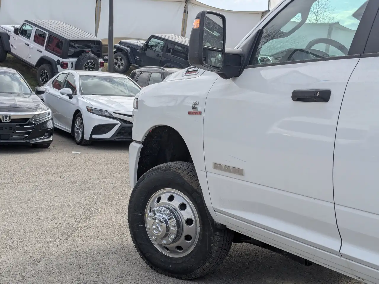 RAM 3500 снимка RAM 3500