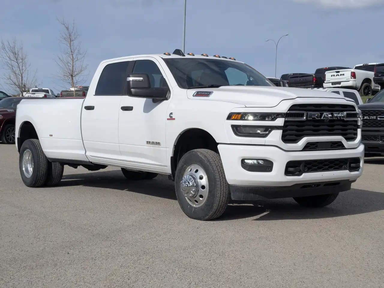 RAM 3500 снимка RAM 3500