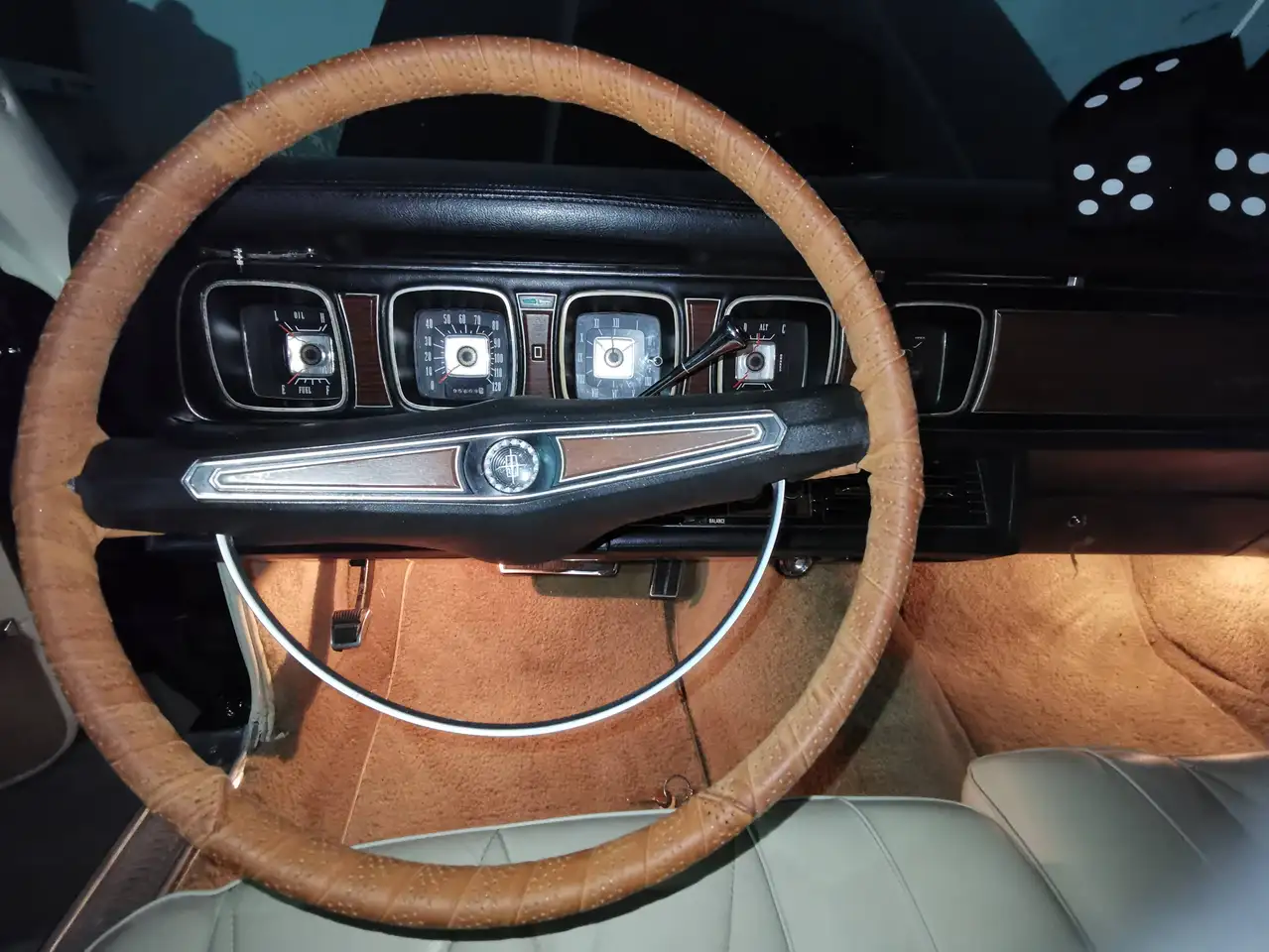 Ford Coupé, foto 12