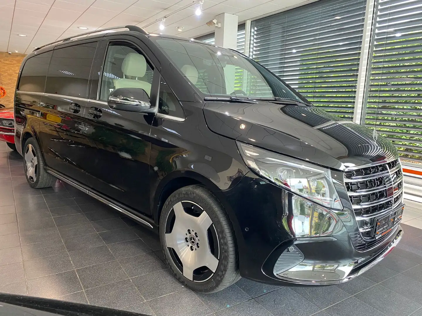Mercedes-Benz V 300 PETROL LUXURY SEATS PANO EXCLUSIVE NEW Nero - 2