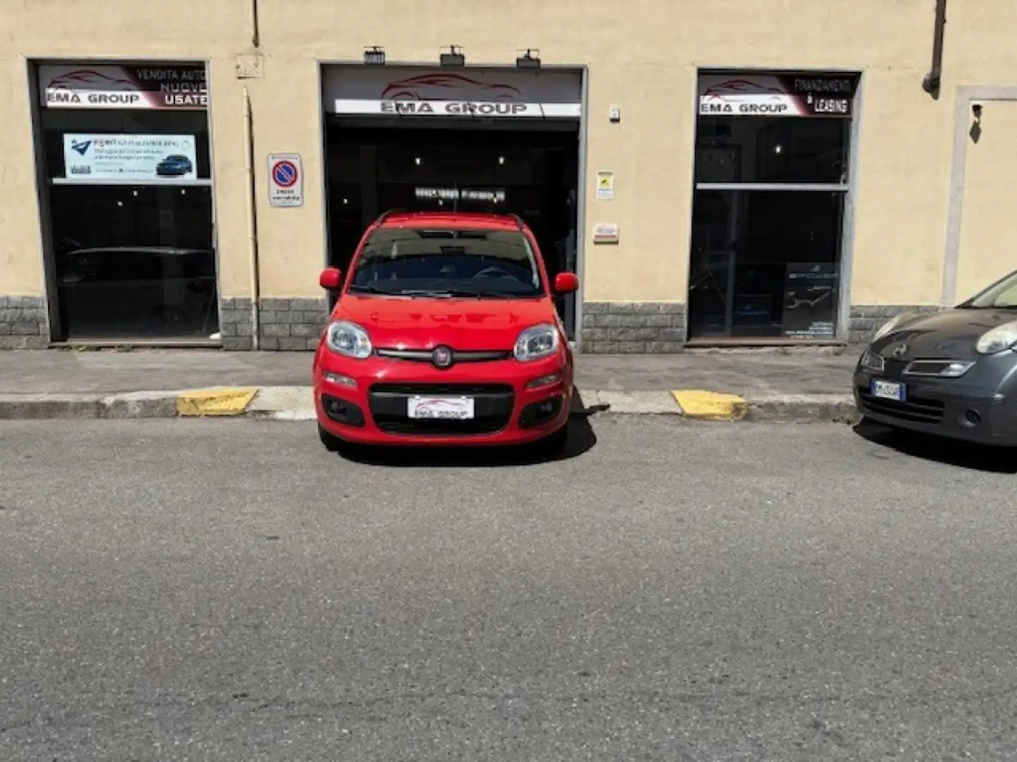 Fiat Panda 1.2 Lounge Rosso - 1
