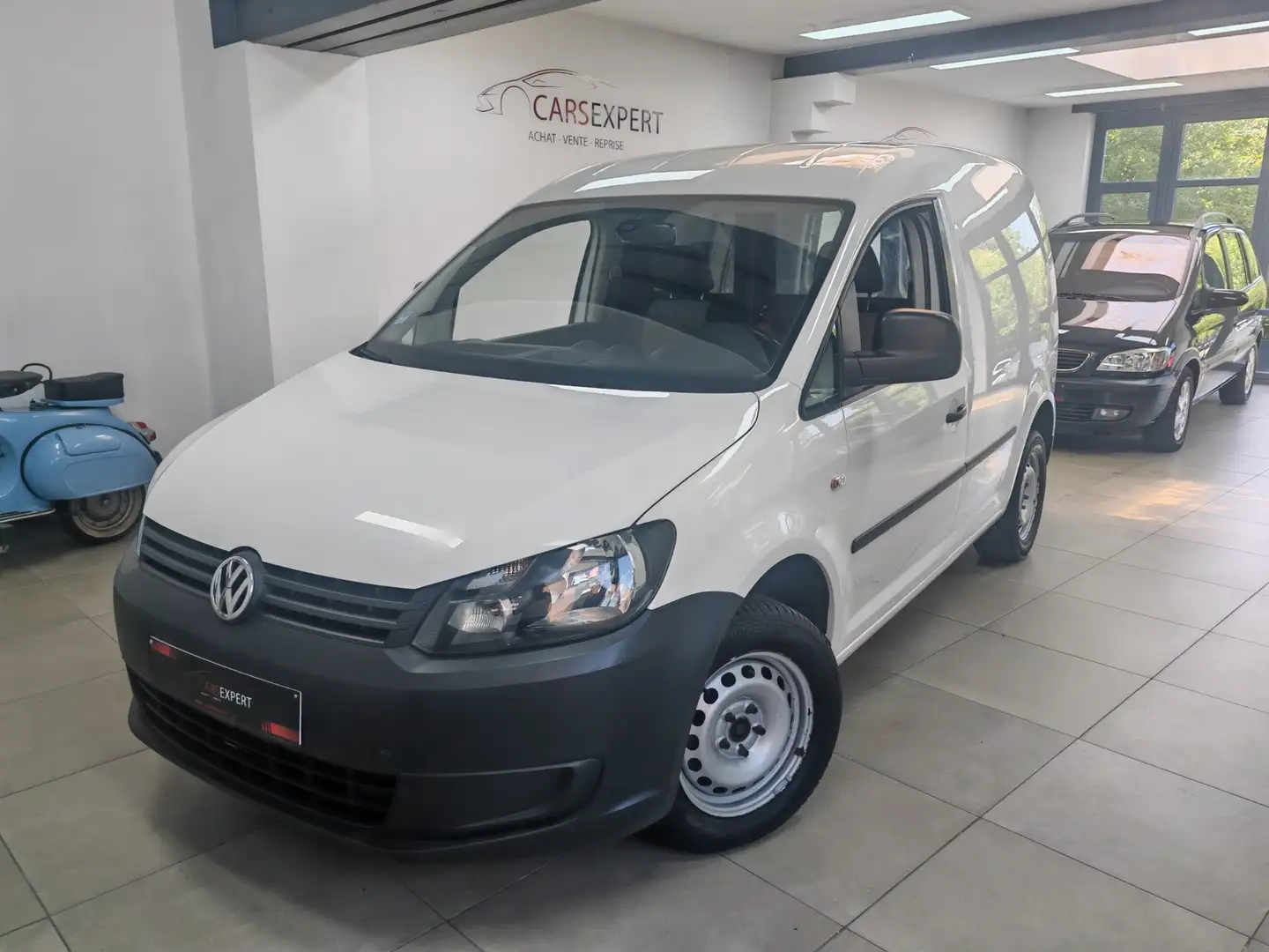 Volkswagen Caddy 1.6 Tdi - 1