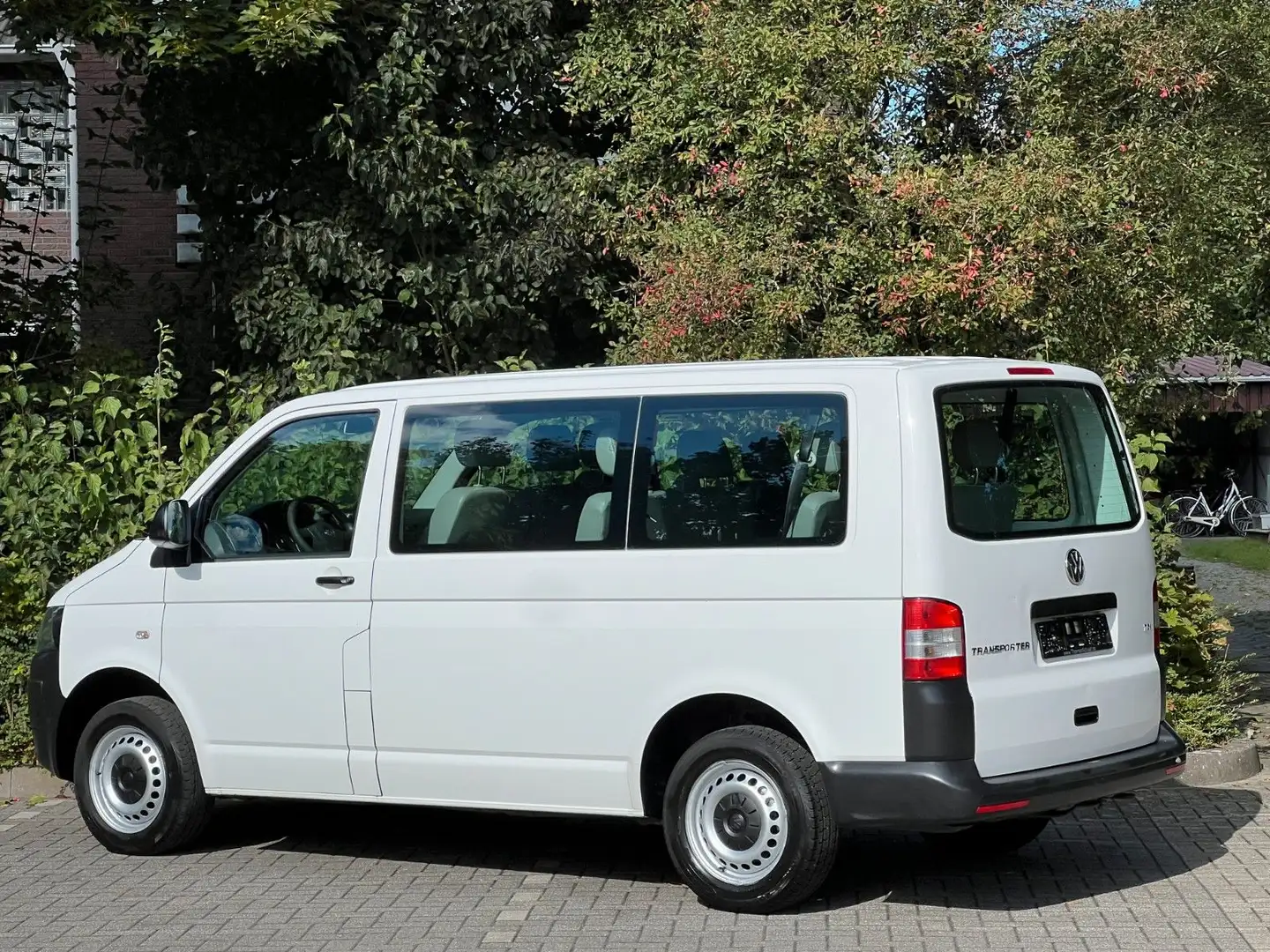 Volkswagen T5 Kombi 2.0 Tdi L1H1 9 Sitze Klima Euro 5 Weiß - 2