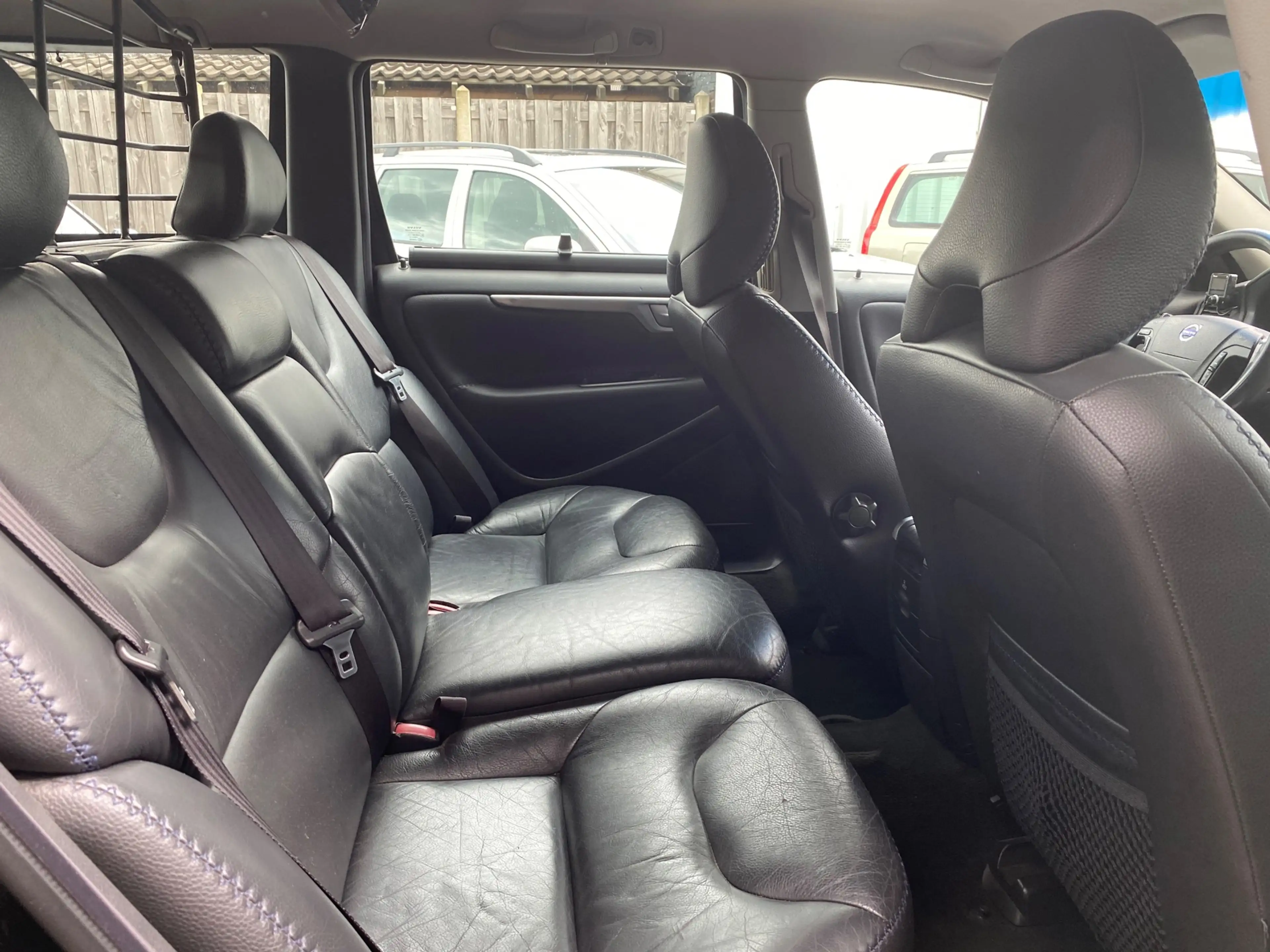 Volvo XC70 2.5 T Momentum AWD Automaat NL Auto — photo 10