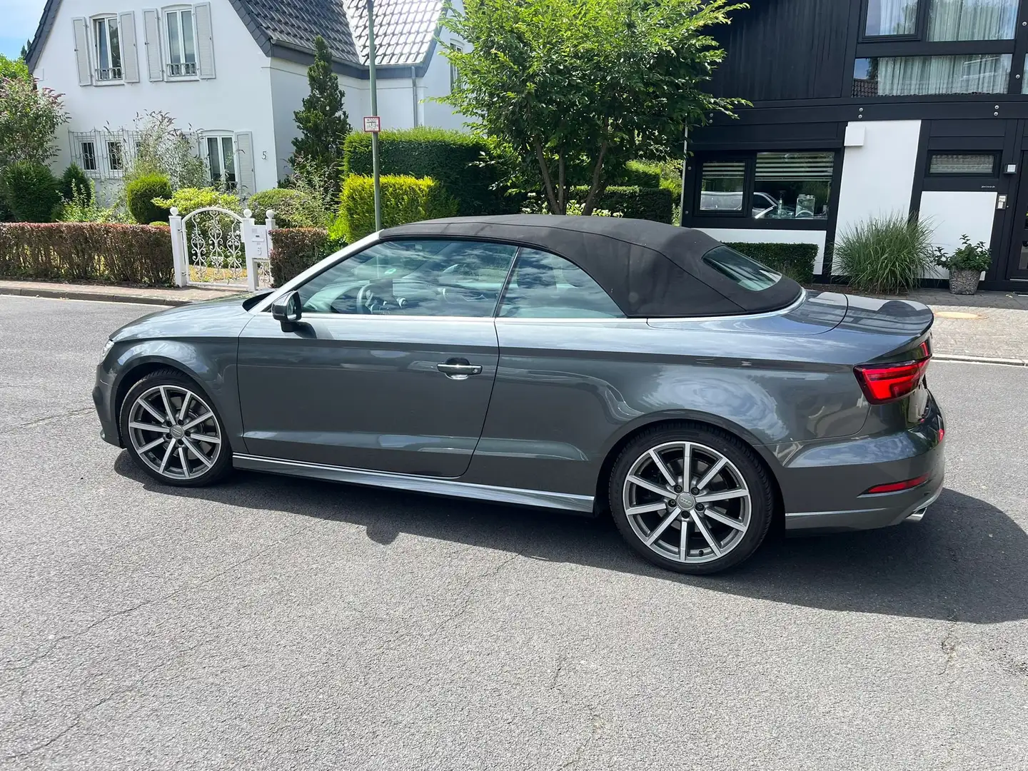 Audi S3 S3 Cabrio S tronic Grey - 1