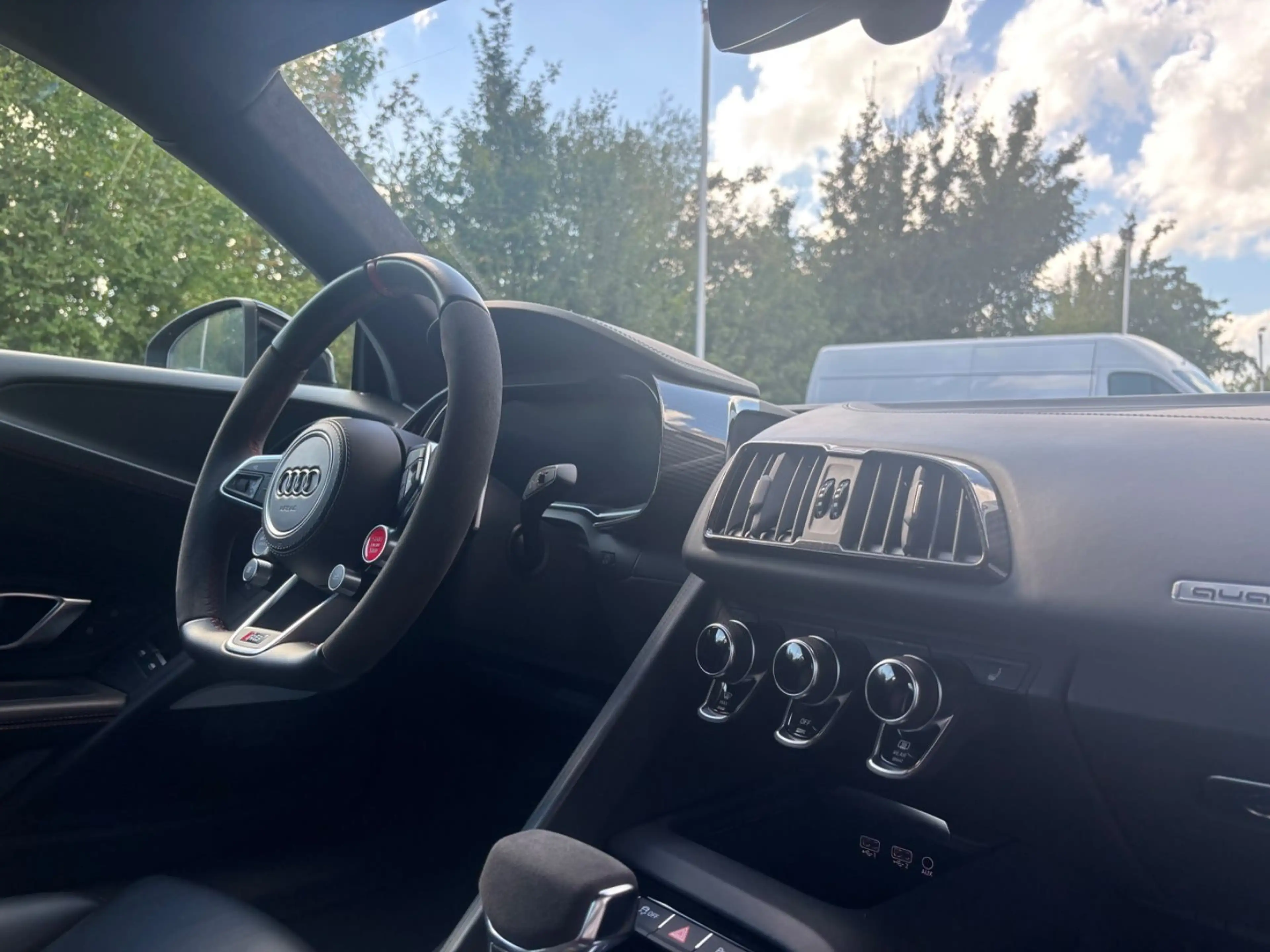 Audi R8 Coupe 5.2 FSI quattro performance MwSt. — photo 8