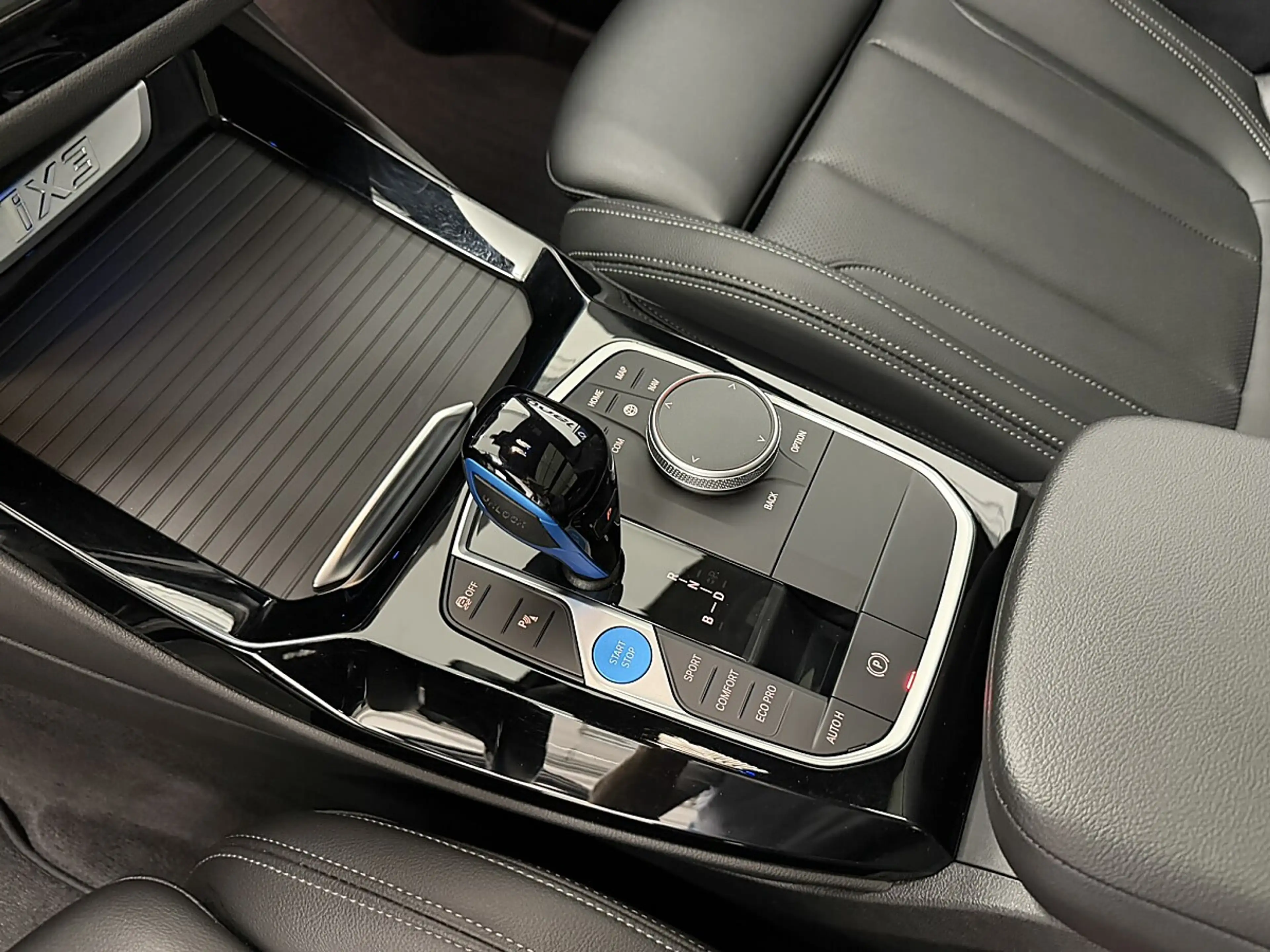 BMW iX3 M 73,8kWh M-Sport/LCI/Inspiring/LED/ACC/Panoram... — photo 13