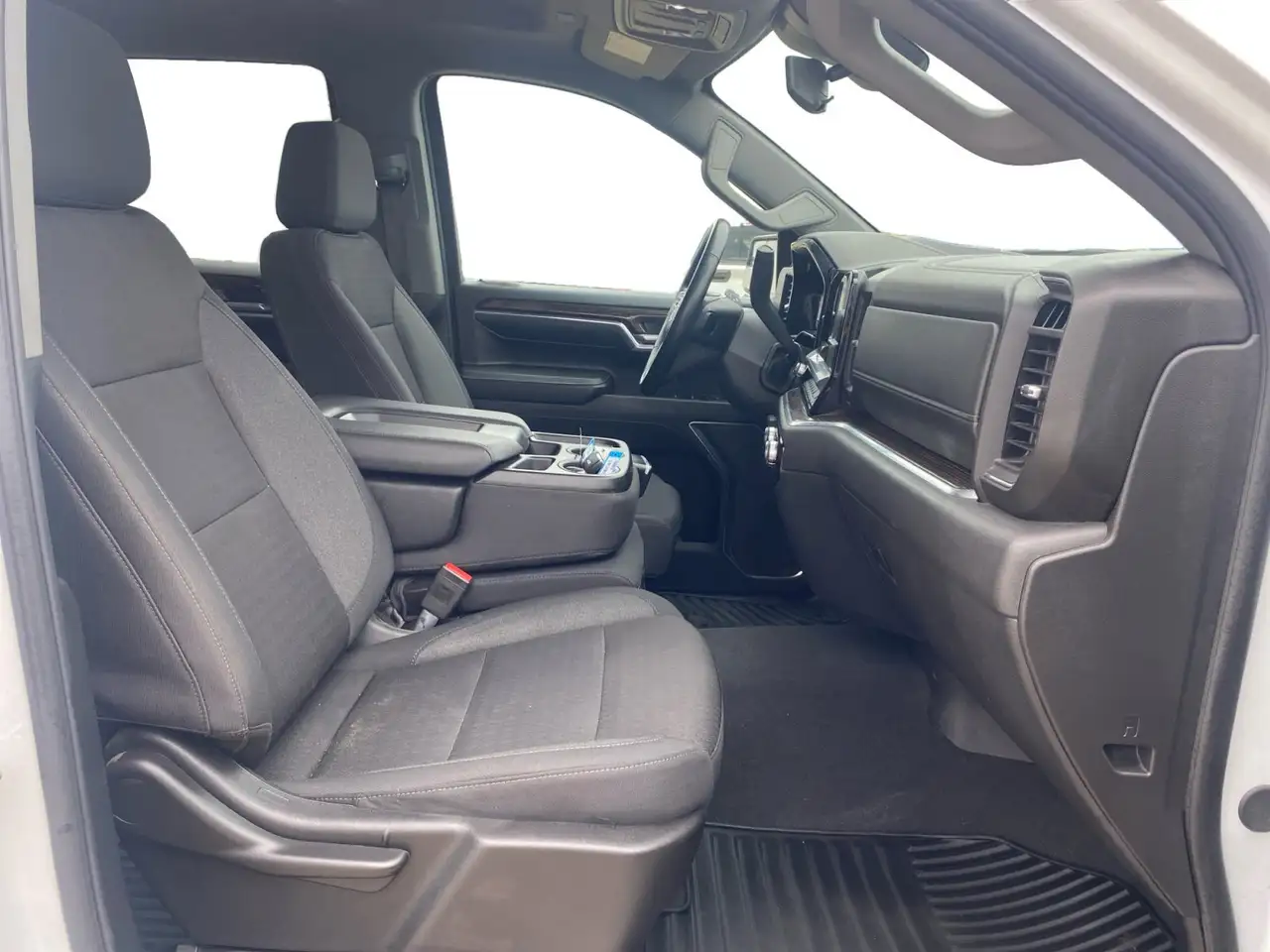 GMC Sierra 1500 снимка GMC Sierra 1500