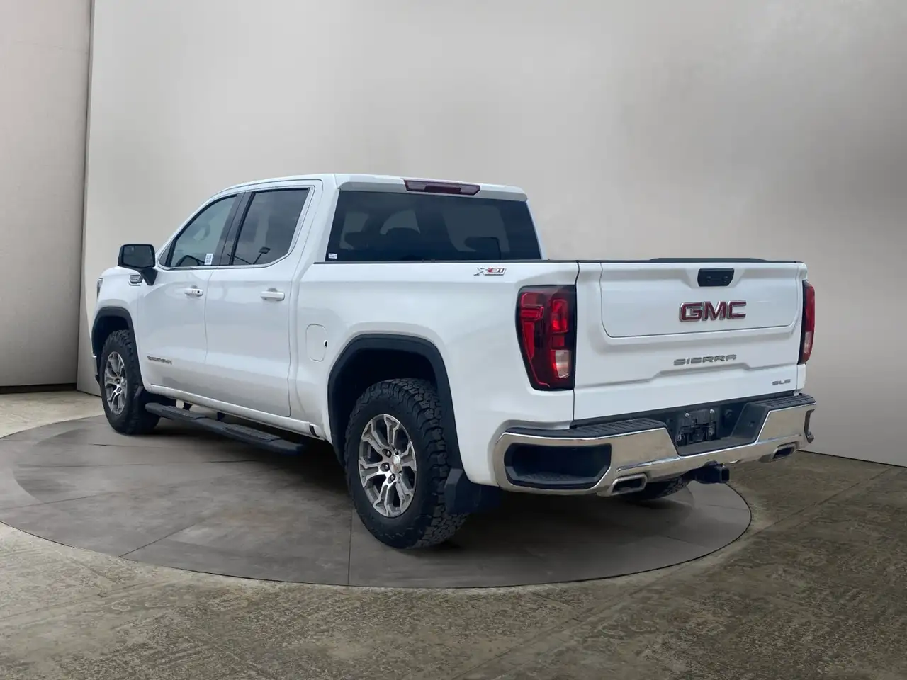 GMC Sierra 1500 снимка GMC Sierra 1500