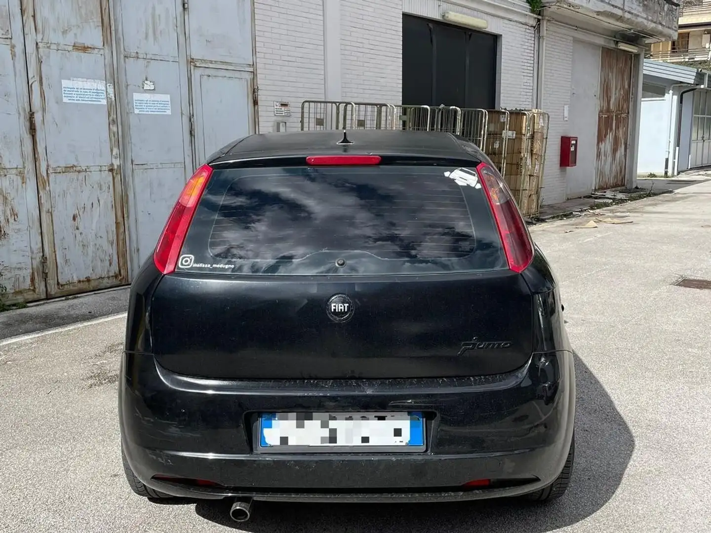 Fiat Grande Punto 3p 1.2 Active 65cv Fekete - 1