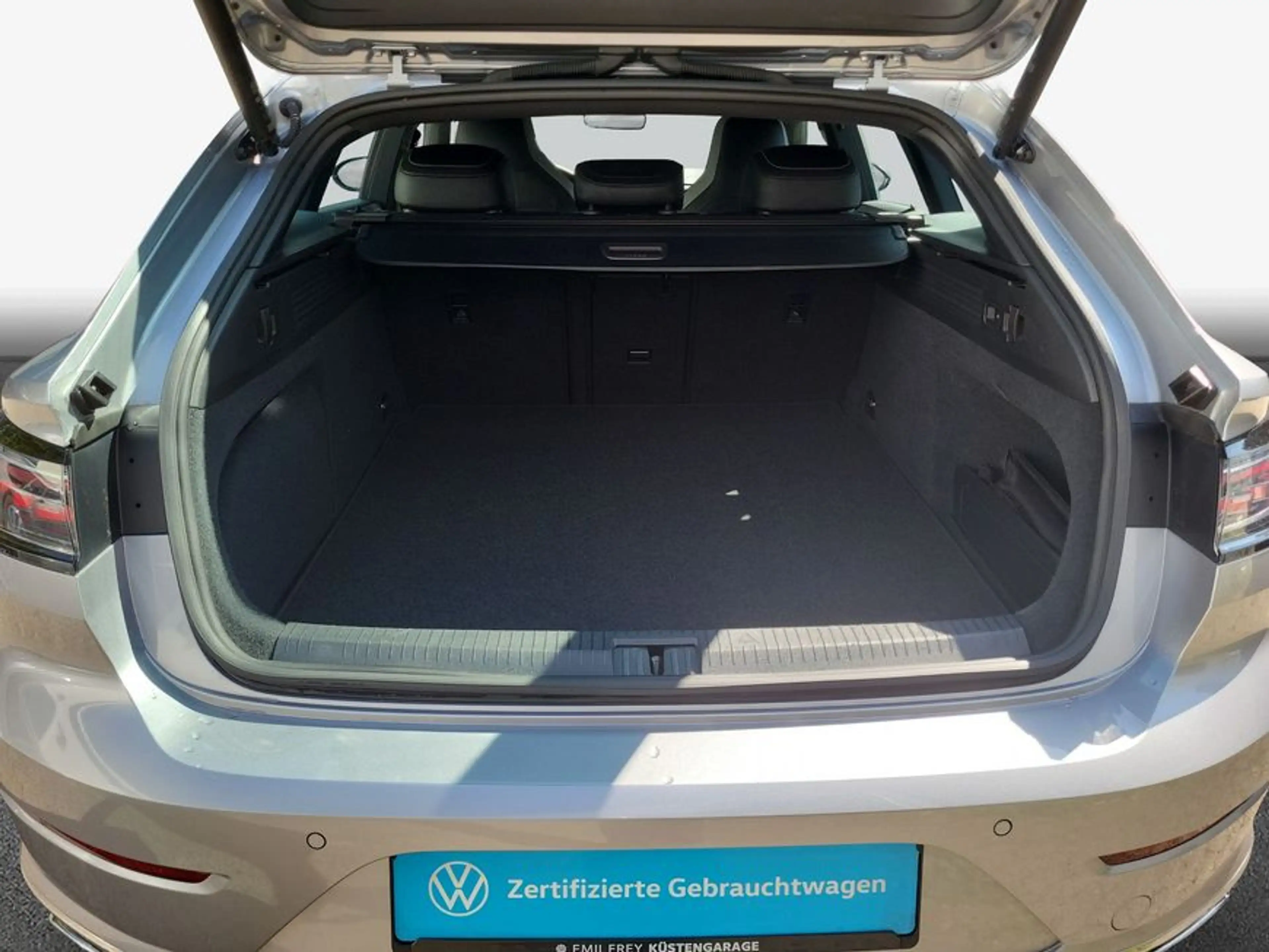 Volkswagen Arteon Shootingbrake 1.4 TSI eHybrid DSG R-Line AH — photo 9