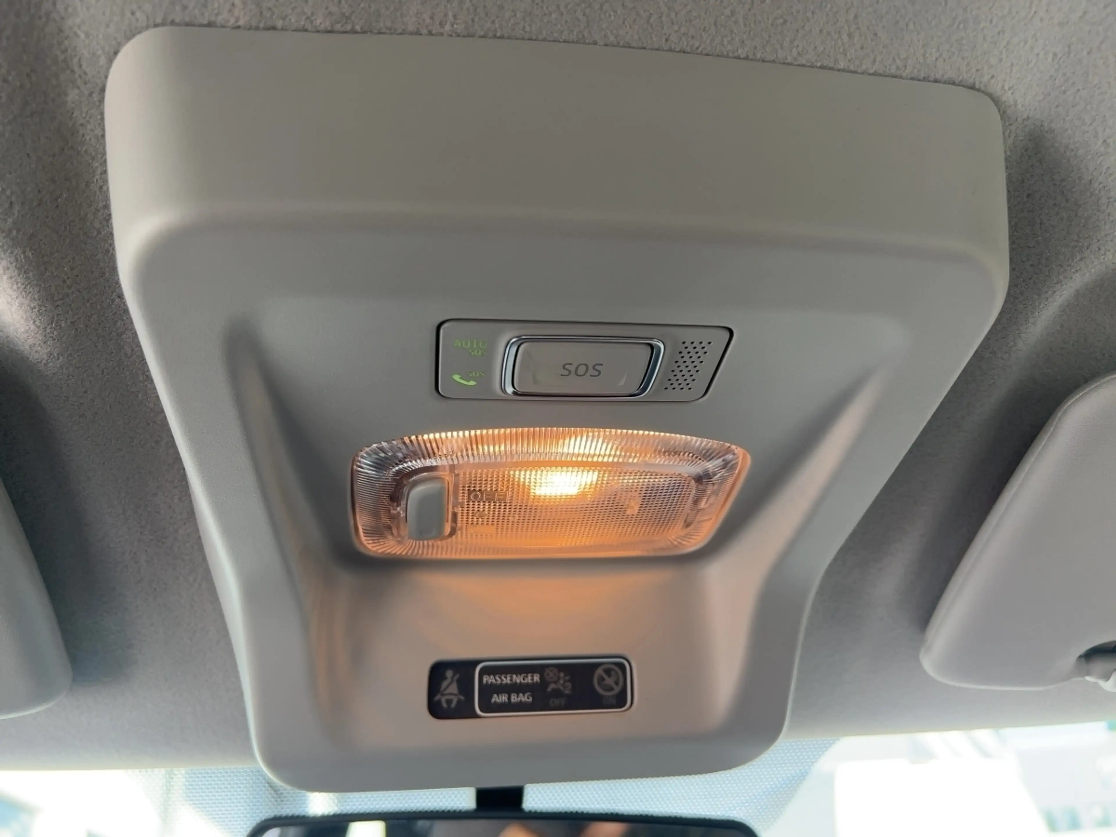 Dacia Spring Business ABS ESP SERVO Wegfahrsperre — photo 16