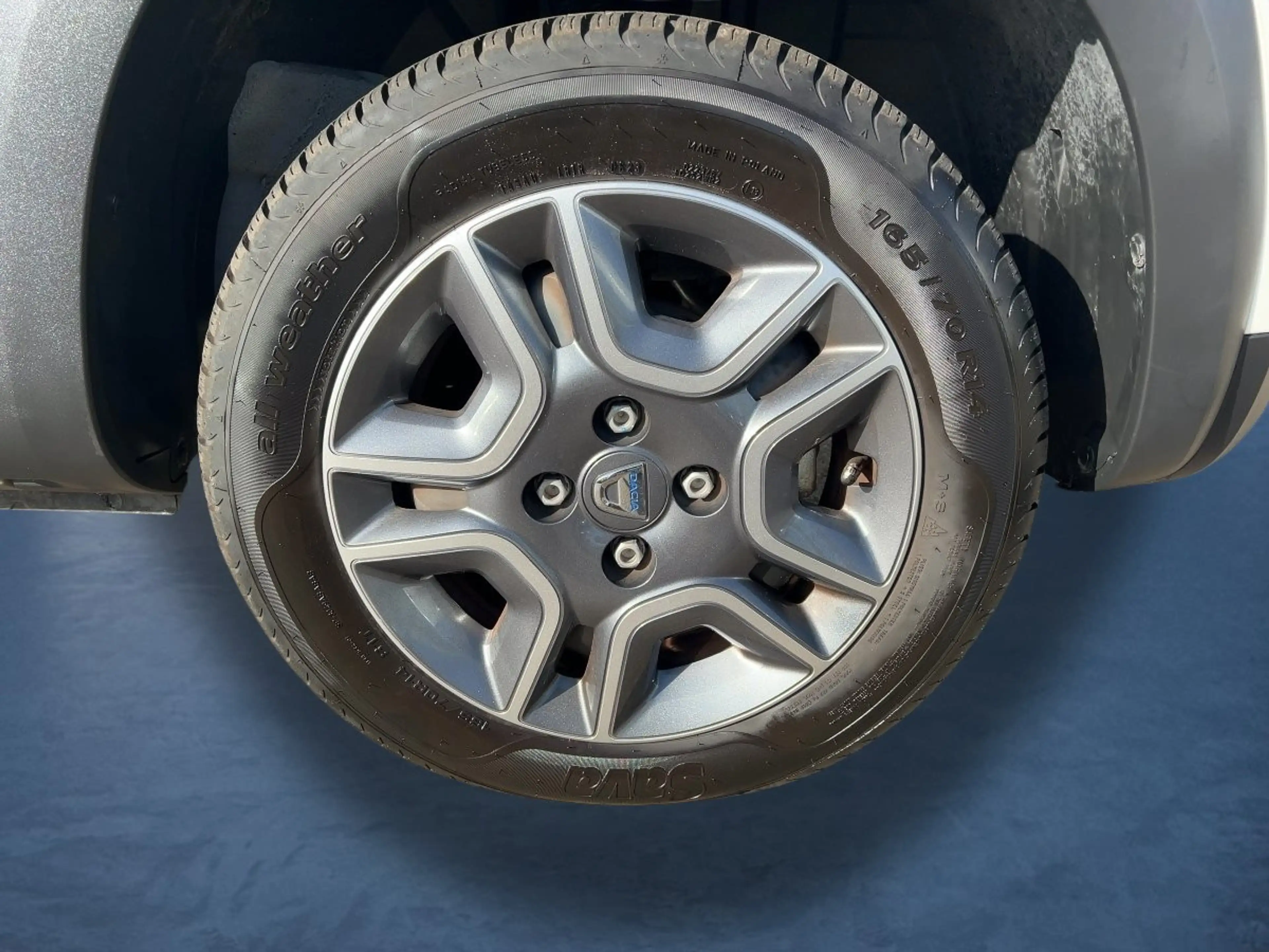 Dacia Spring Business ABS ESP SERVO Wegfahrsperre — photo 21