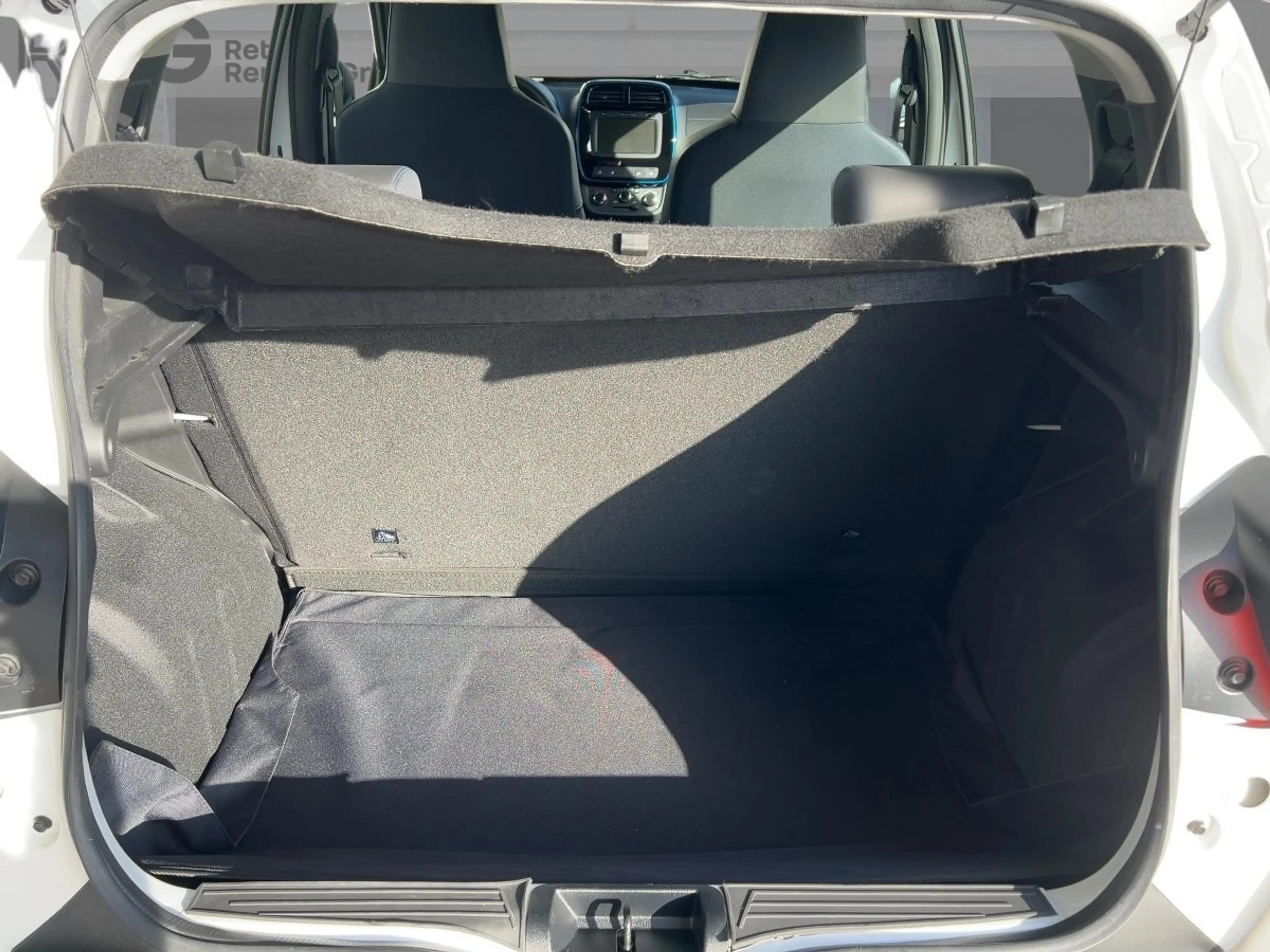 Dacia Spring Business ABS ESP SERVO Wegfahrsperre — photo 20