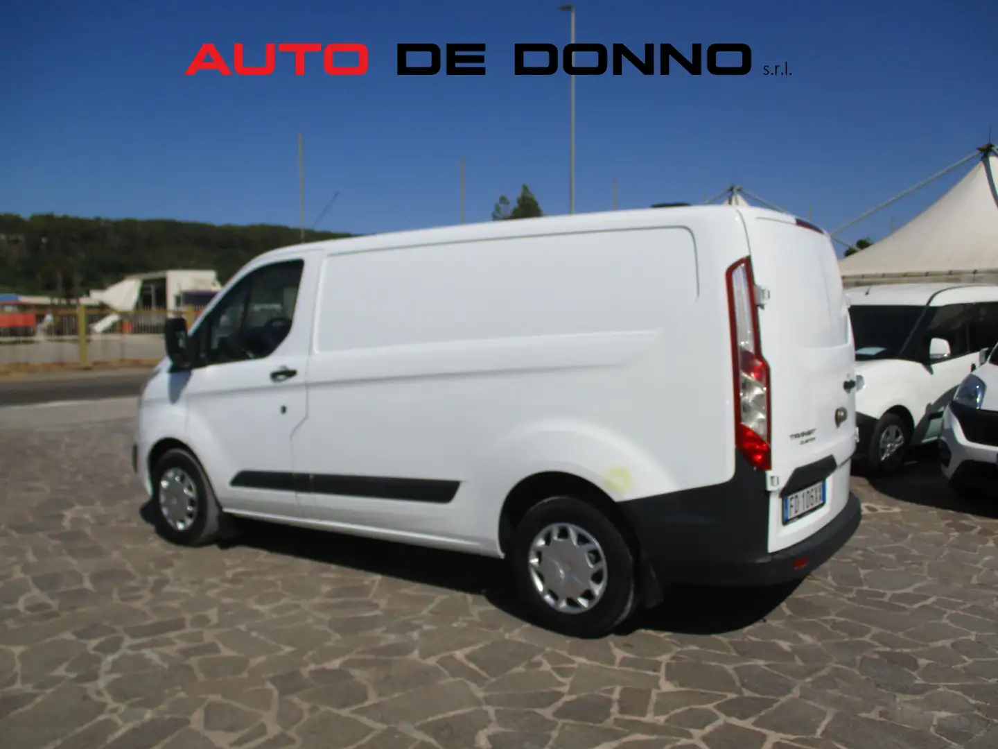 Ford Transit Custom 2.2 TDCI 125CV Bianco - 2