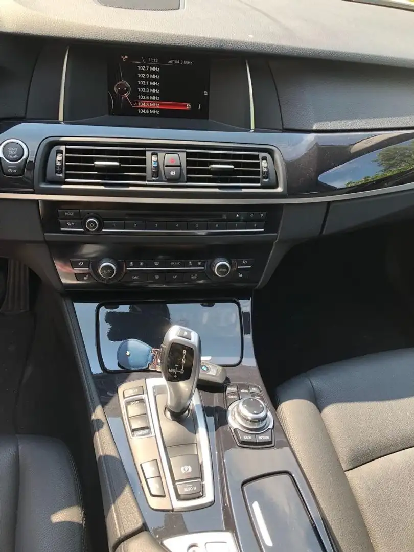 BMW 520 520d Touring Aut. Luxury Line - 1