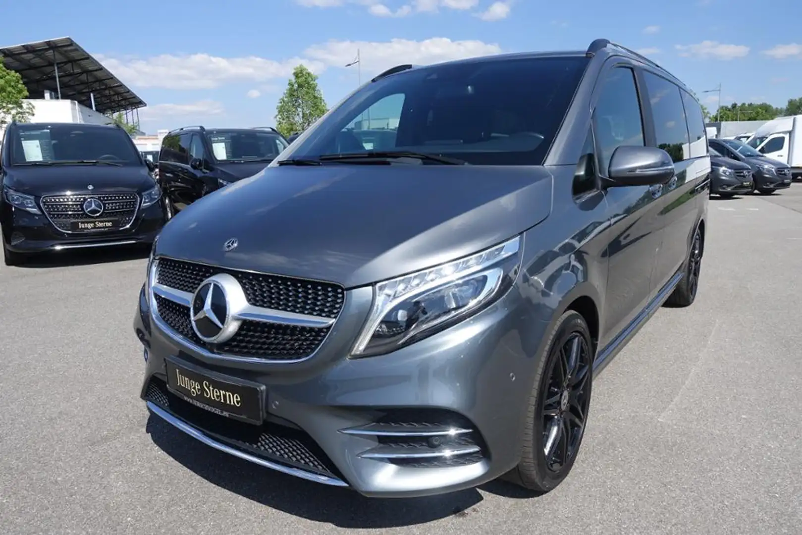 Mercedes-Benz V 250 d EDITION lang AMG Distronic+AHK Grau - 2