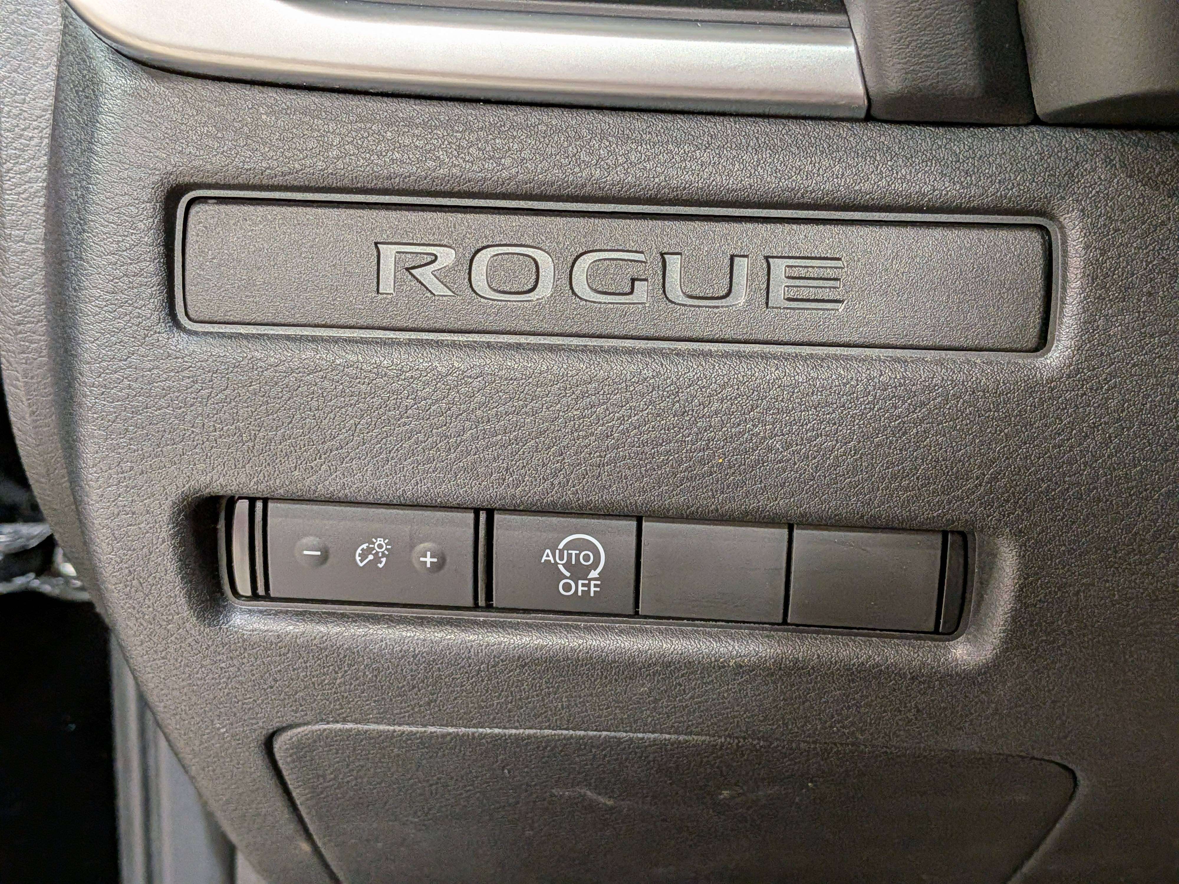 Nissan Rogue 2024