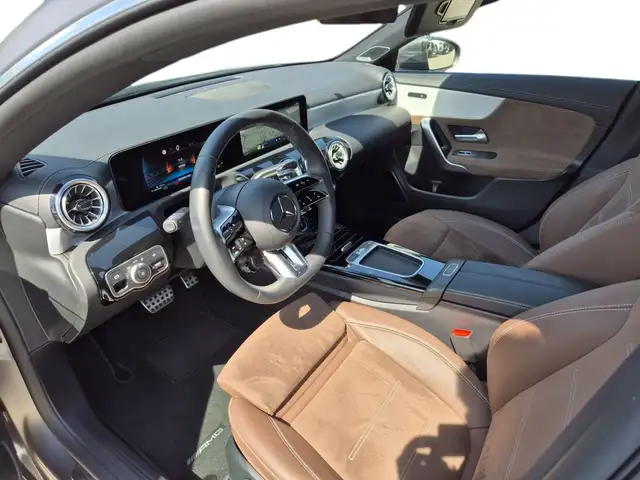 Mercedes-Benz Cla Class view 6