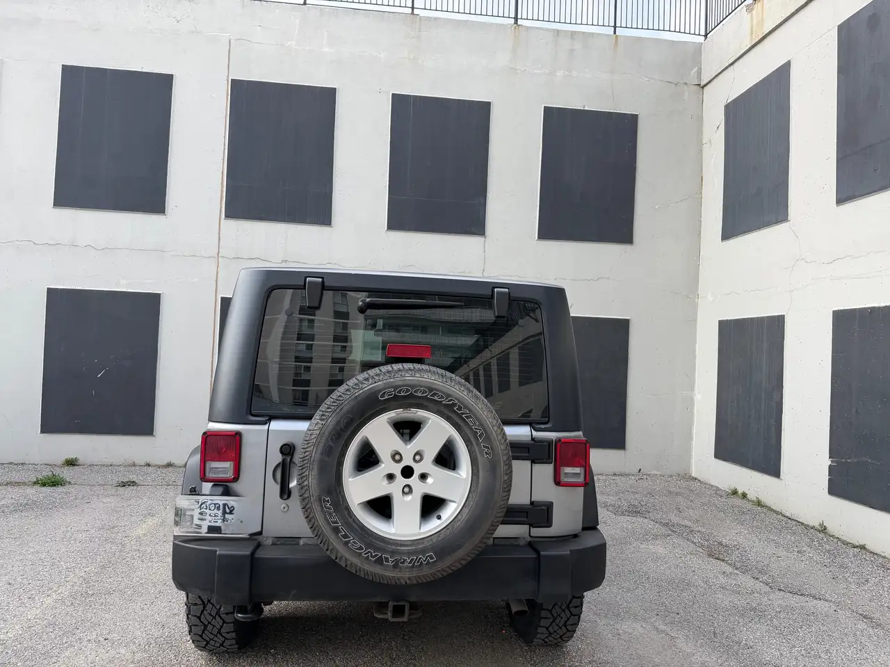 Jeep Wrangler снимка Jeep Wrangler