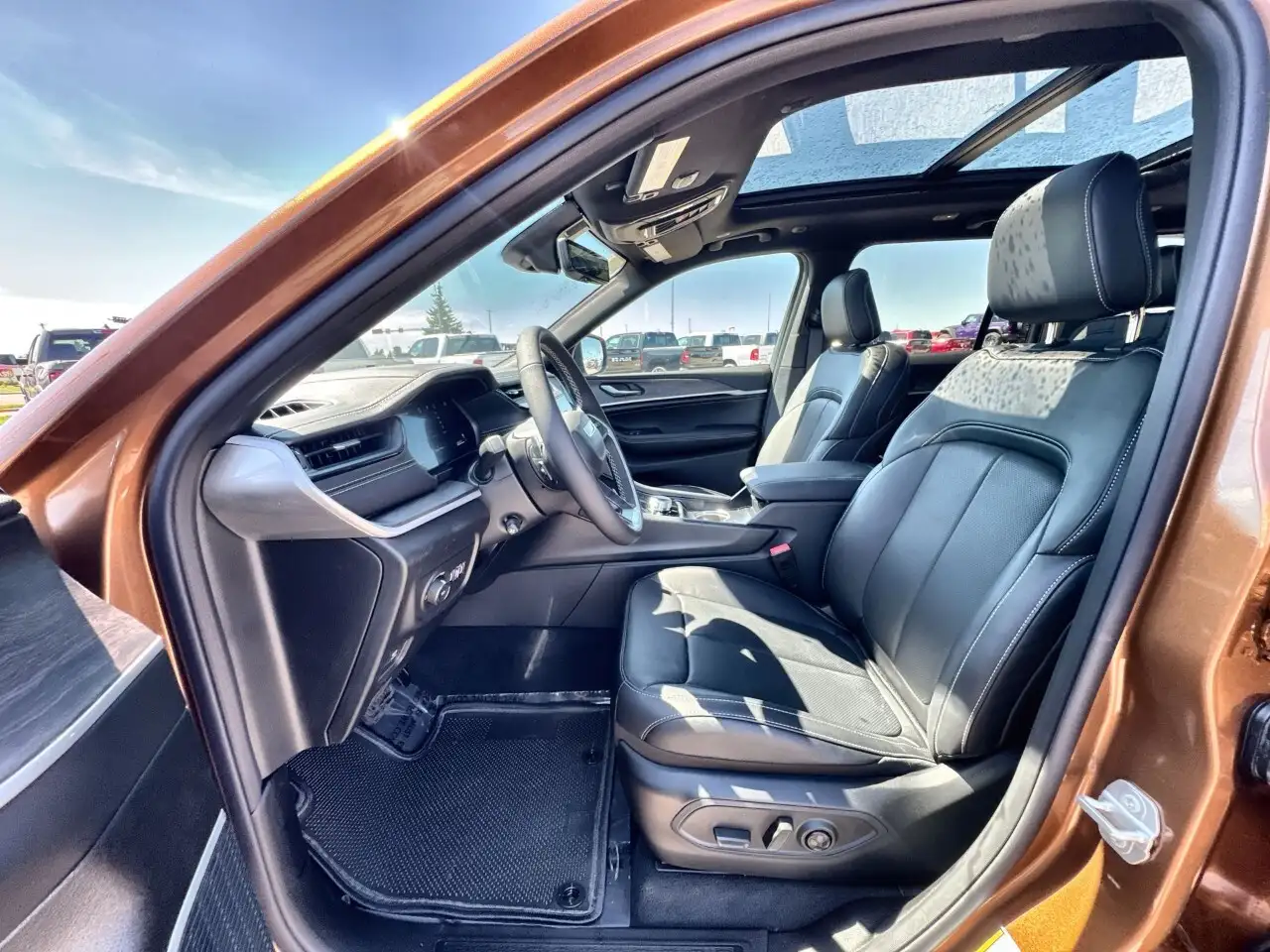 Jeep Grand Cherokee fotografie Jeep Grand Cherokee