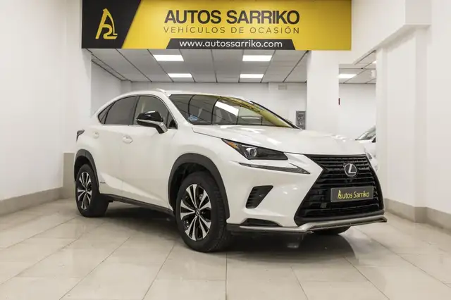 Lexus NX 300 300h Premium 2WD