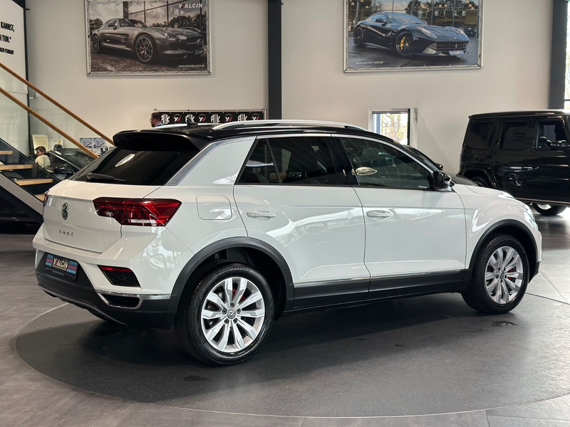 Volkswagen T-Roc 1.5 TSI ACT DSG Sport 1.HAND/NAVI/SHZ/MFL — photo 3