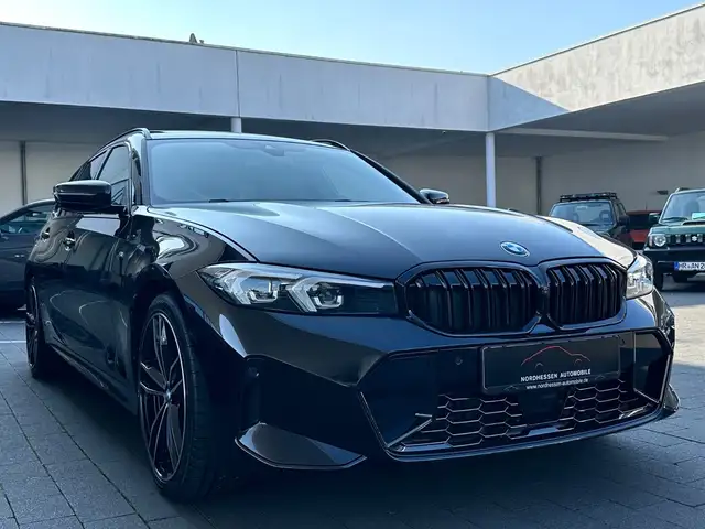 BMW 3 Series view 2