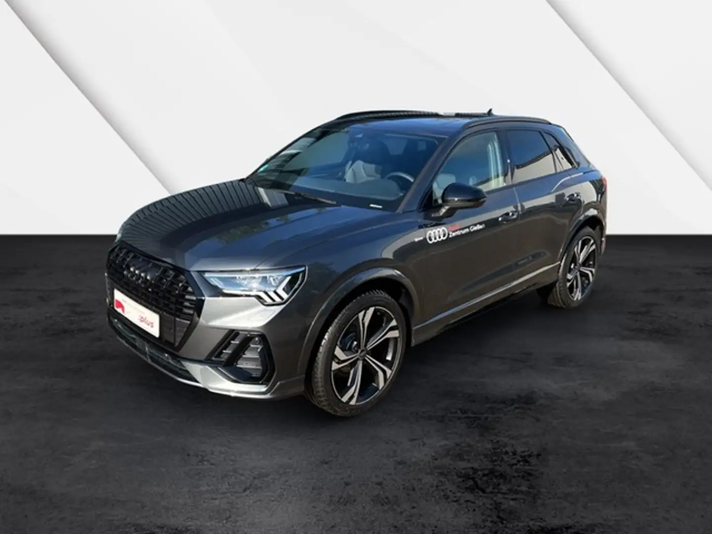 Audi Q3 35 TDI S-tronic S line Black PANO AHK Matrix LED Grau - 2